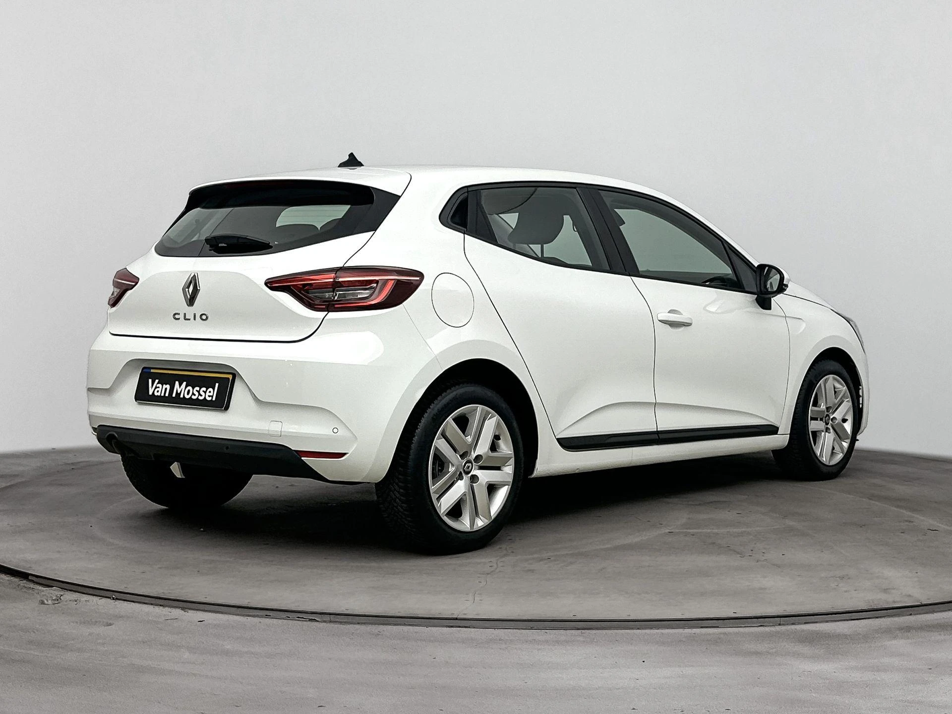 Renault-Clio-image-3
