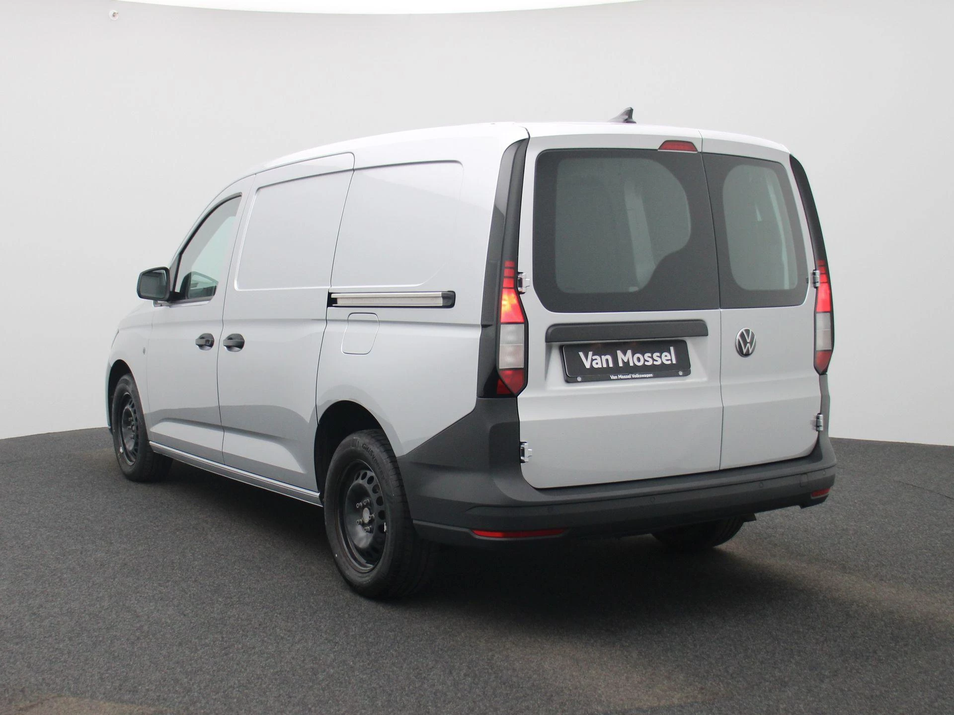 Volkswagen-Caddy-image-1