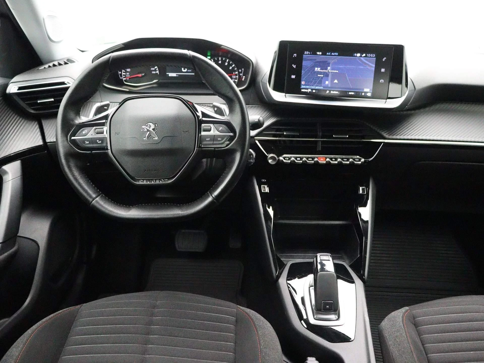 Peugeot-2008-image-6
