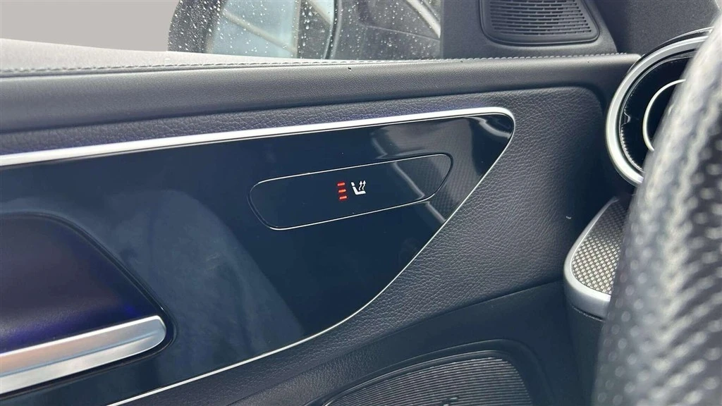 Mercedes-Benz-C-Klasse-image-10