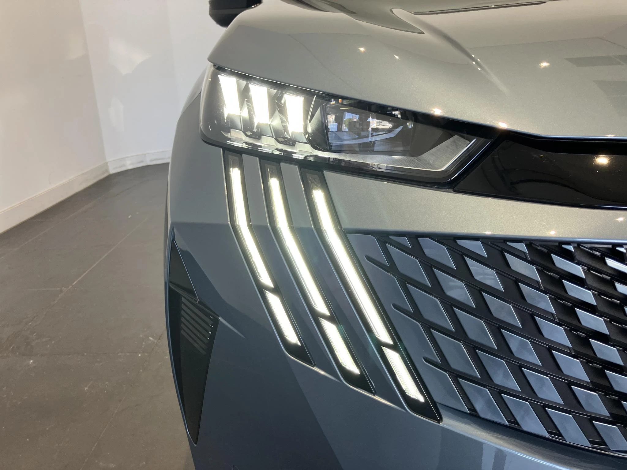 Peugeot-5008-image-4