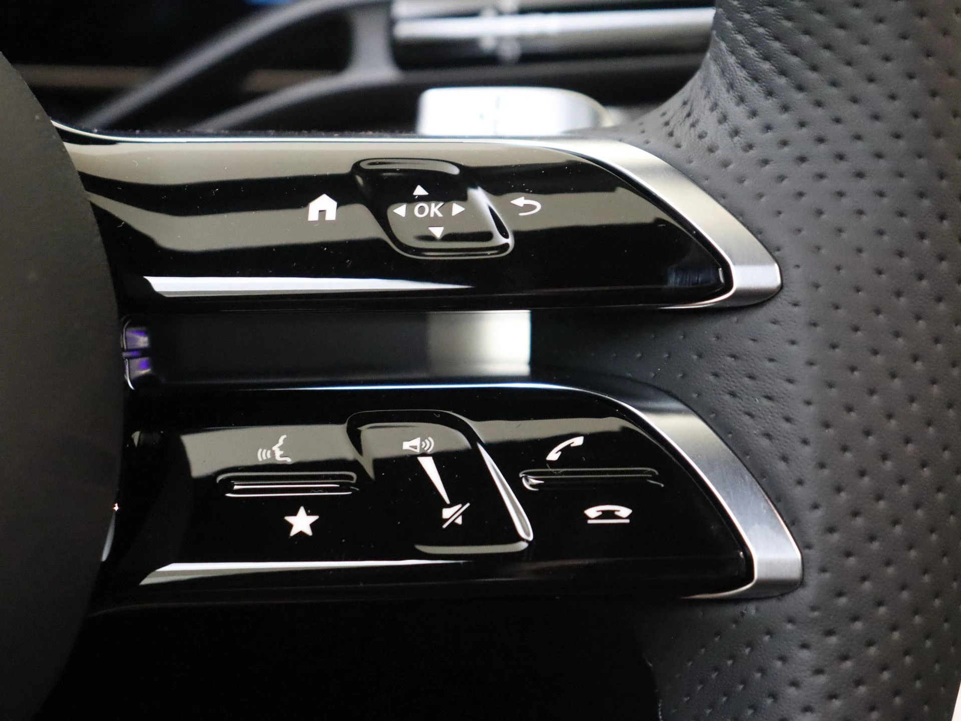 Mercedes-Benz GLC 300e 4MATIC Business Solution AMG