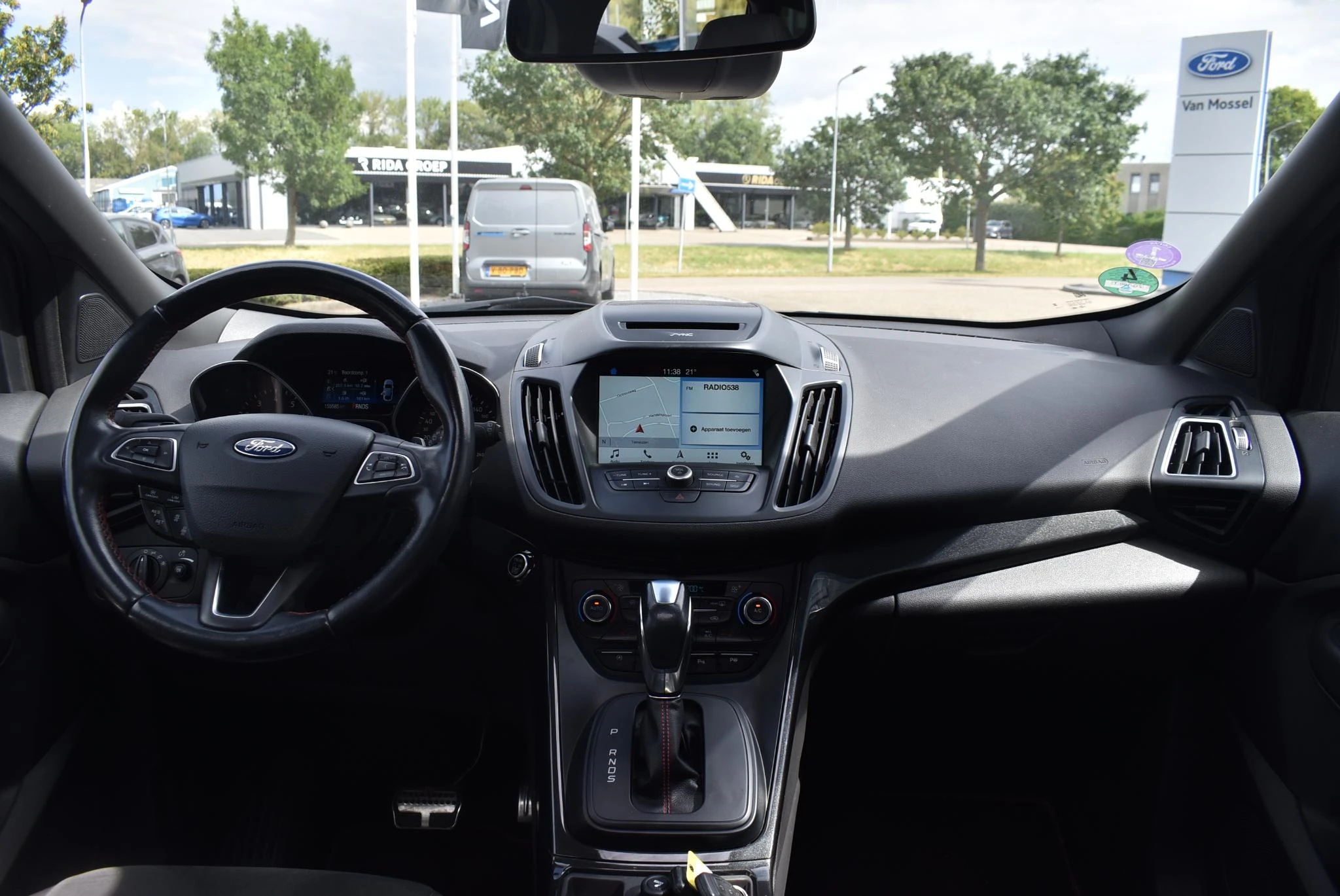 Ford-Kuga-image-30