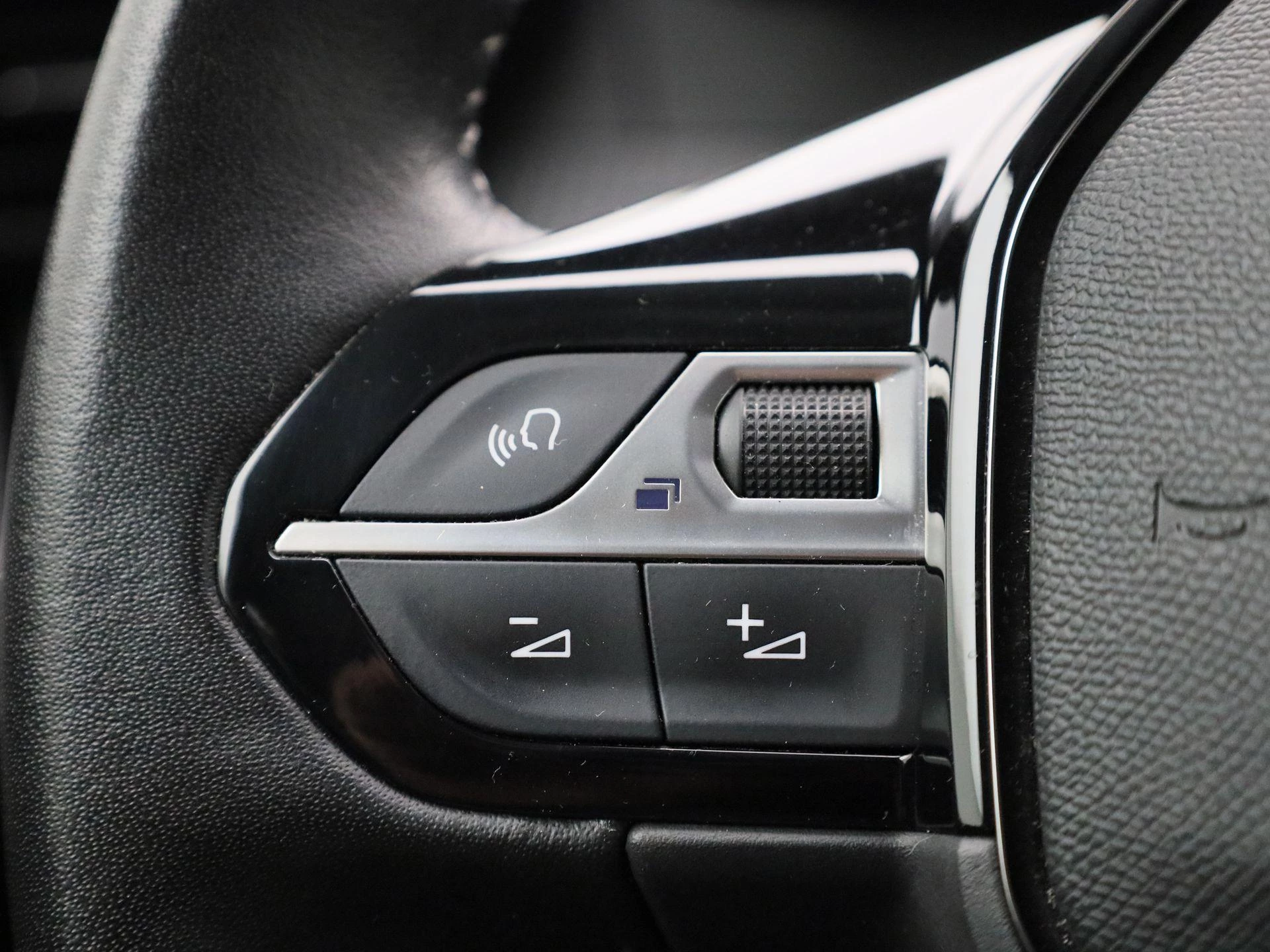 Peugeot 208 1.2 PureTech Allure Pack