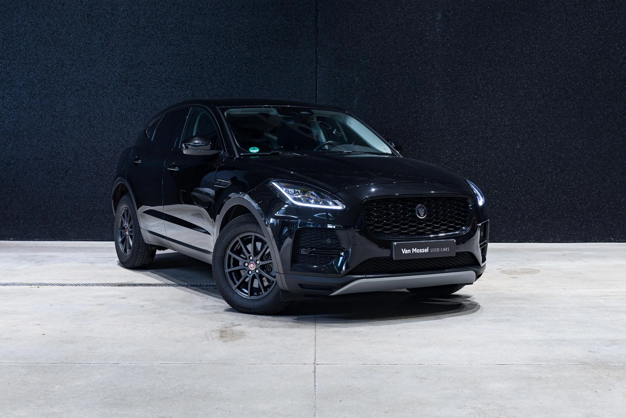 Jaguar-E-PACE-image-2