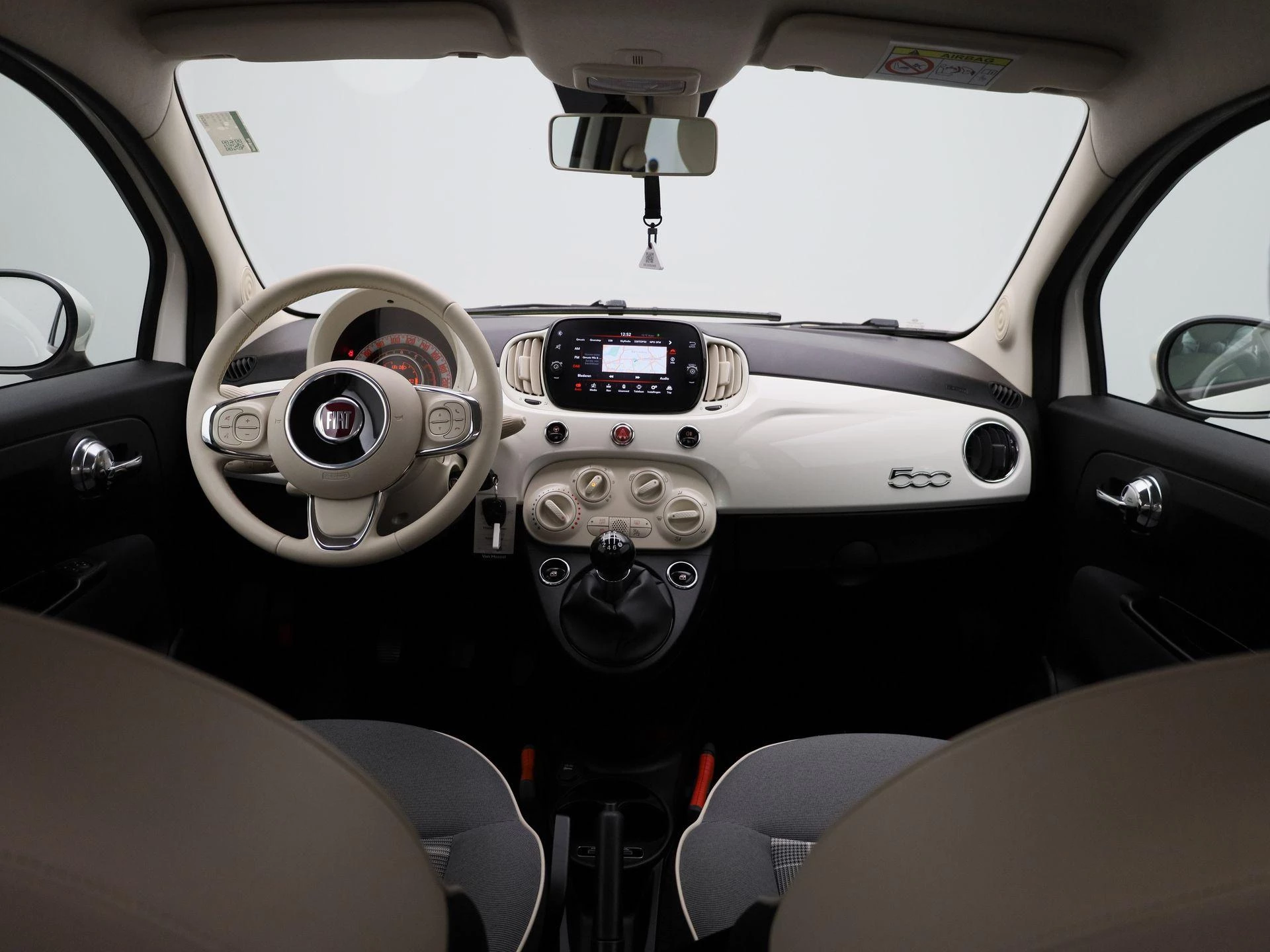 Fiat-500-image-6