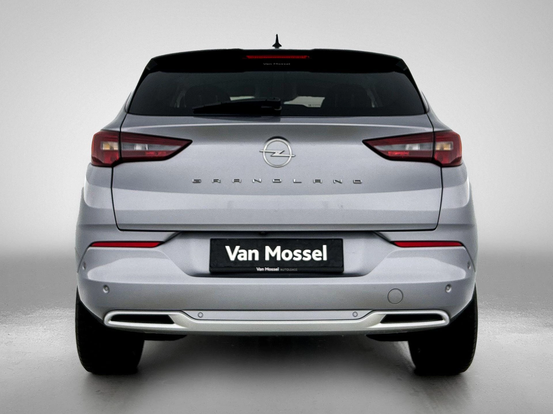 Opel-Grandland-image-2