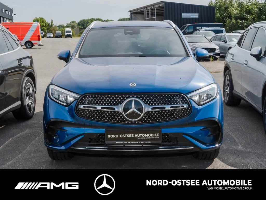 Mercedes-Benz GLC 300 d 4M AMG MBUX SHZ KLIMA KEYLESS-GO AMG Line