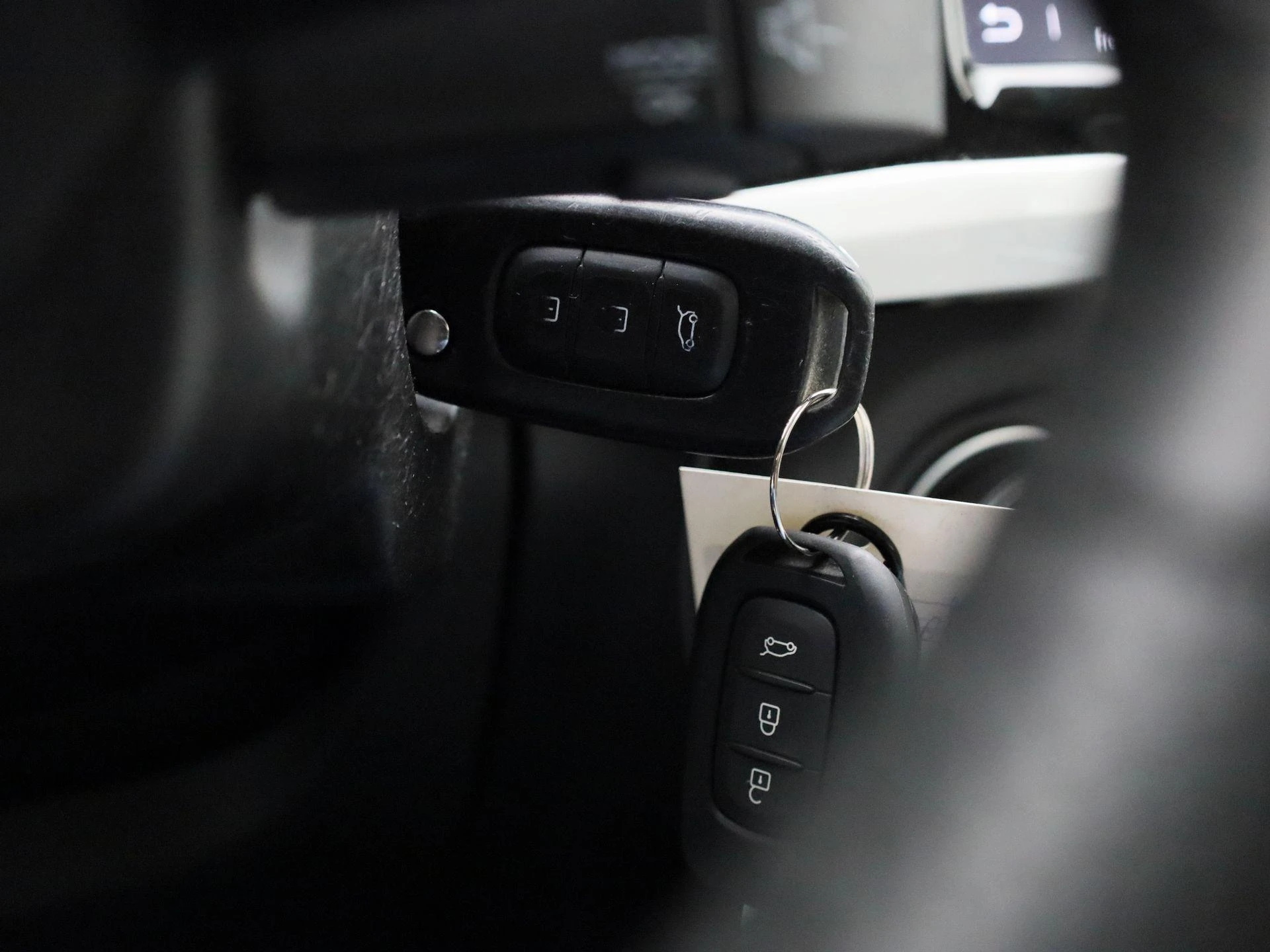 Renault-Twingo-image-19