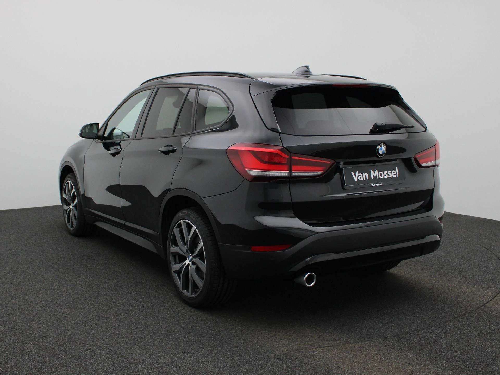 BMW-X1-image-3