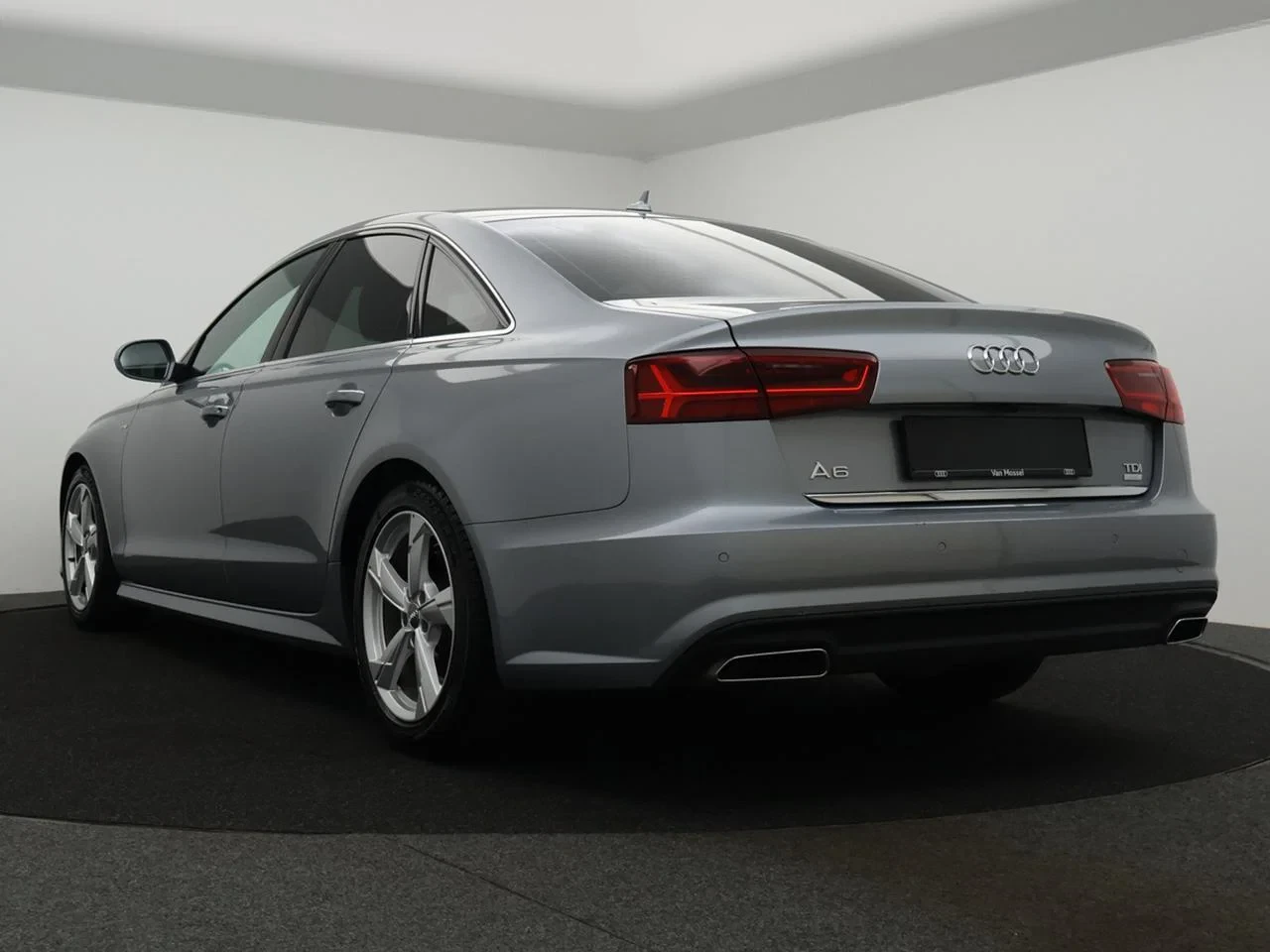 Audi A6 Dsl S-line exterior / interior - 2.0TDi - 150PK *LEDER*NAVI*SPORTSEATS*ZETELVERWARMING*BLTH*CRUISE*