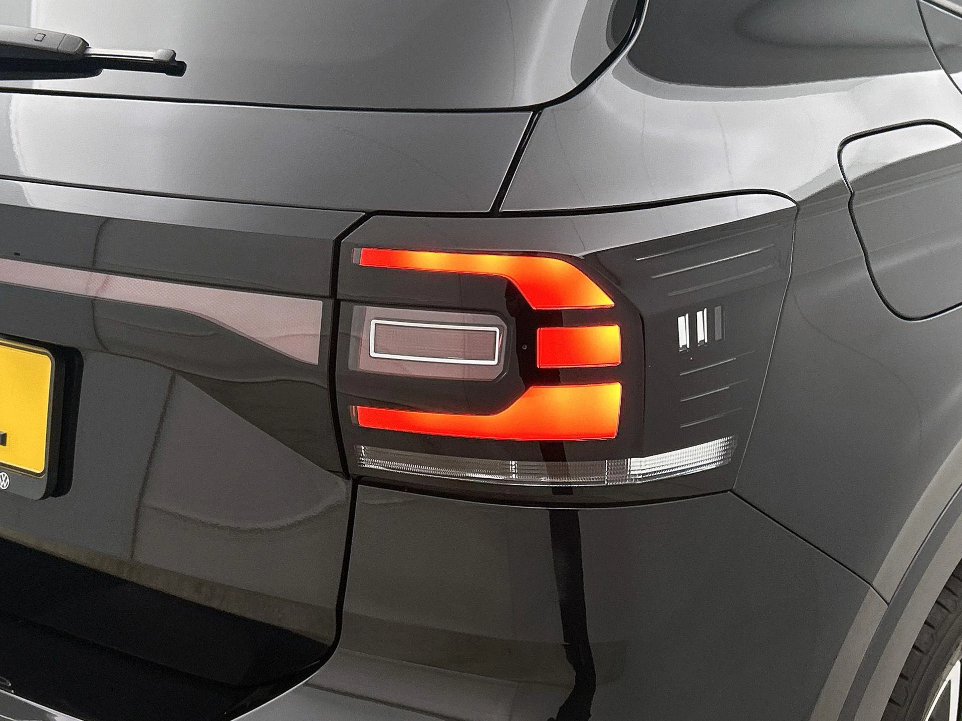 Volkswagen T-Cross 1.0 TSI R-Line