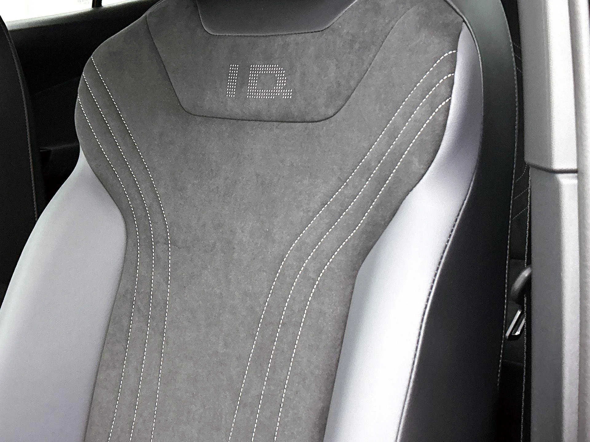 Volkswagen-ID.4-image-10