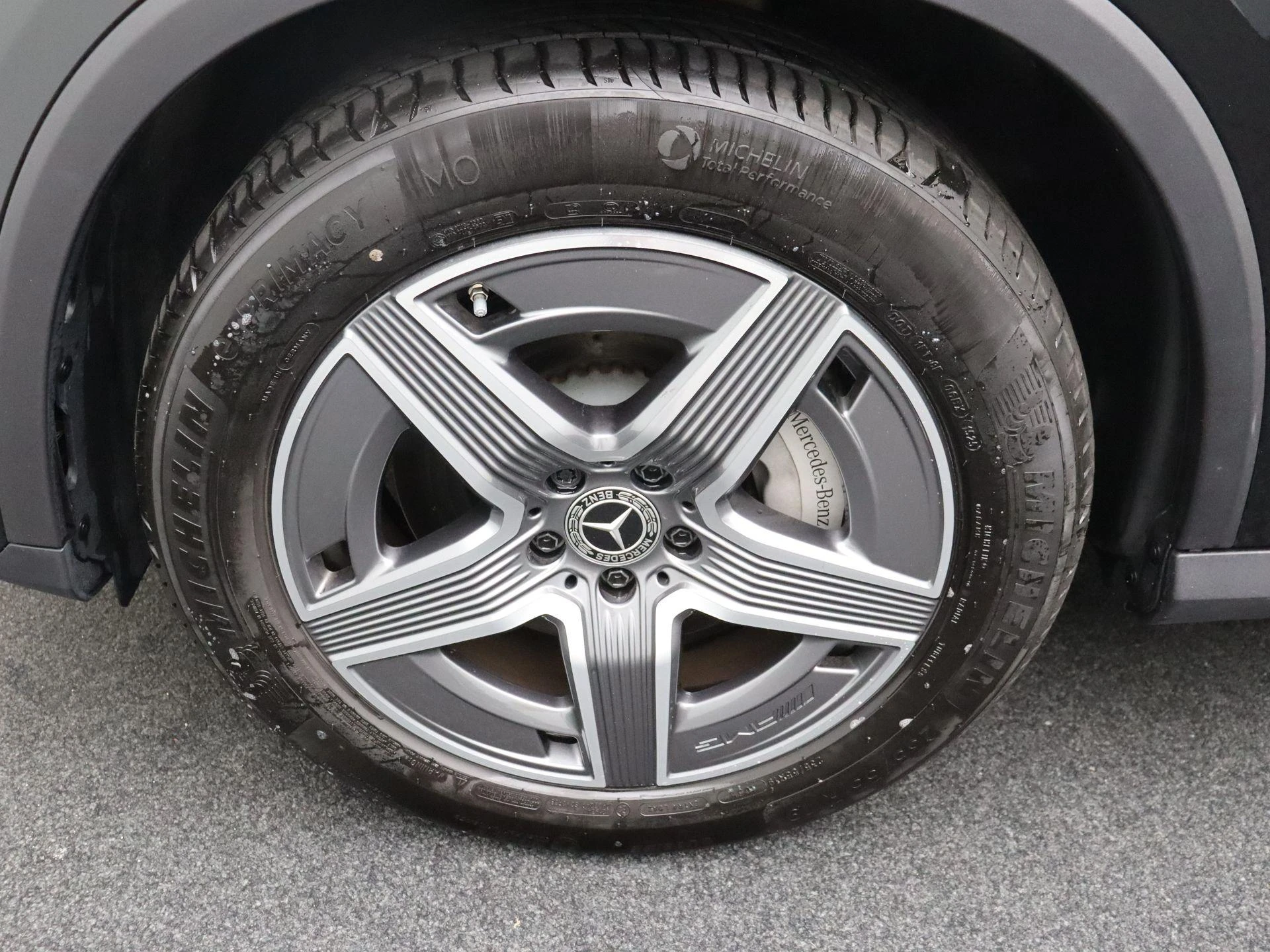 Mercedes-Benz-GLC-image-6