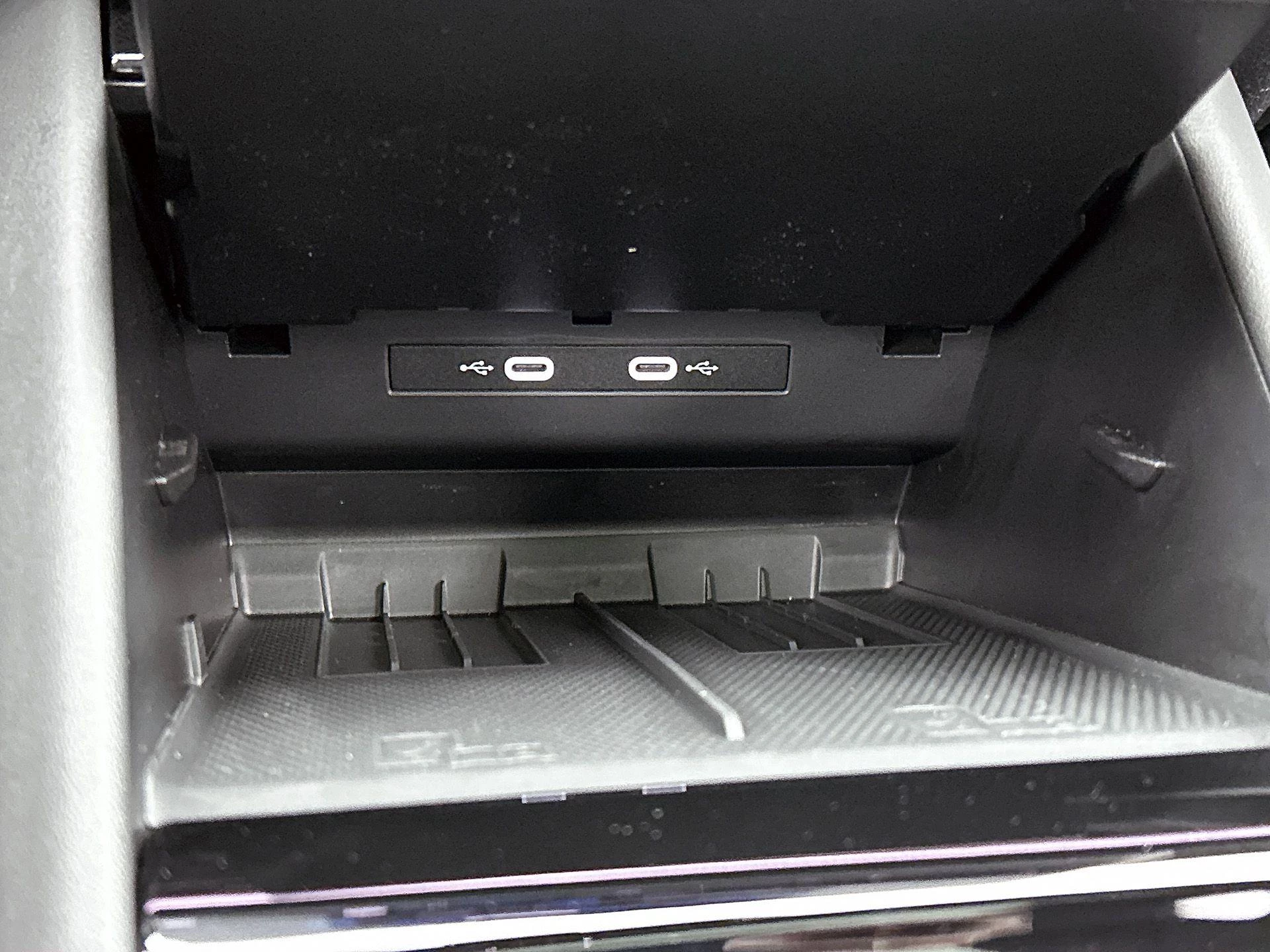 Volkswagen Tayron 1.5 eHybrid R-Line Edition