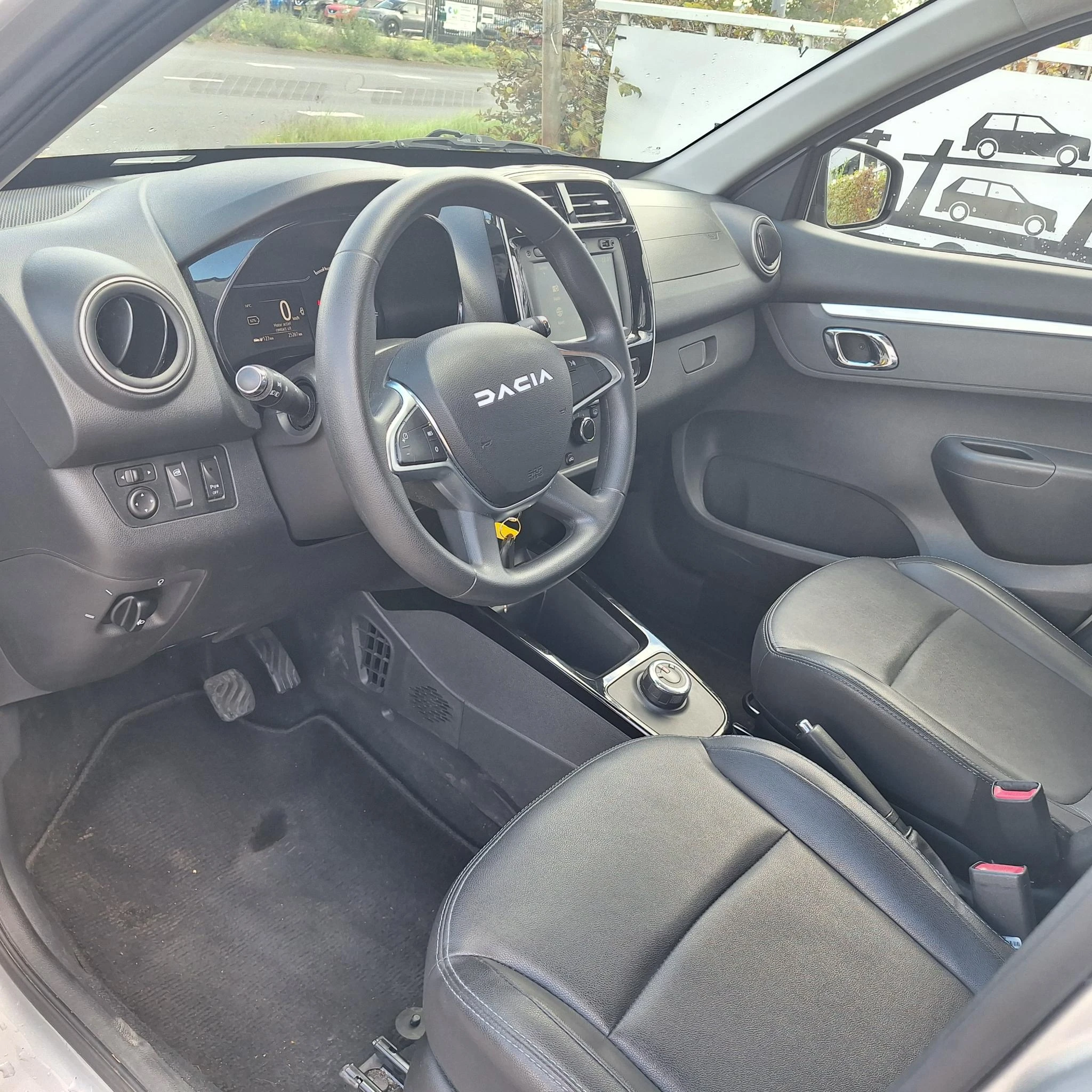 Dacia-Spring-image-11