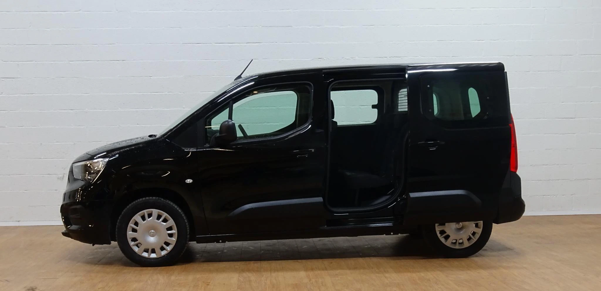 Opel-Combo-image-6
