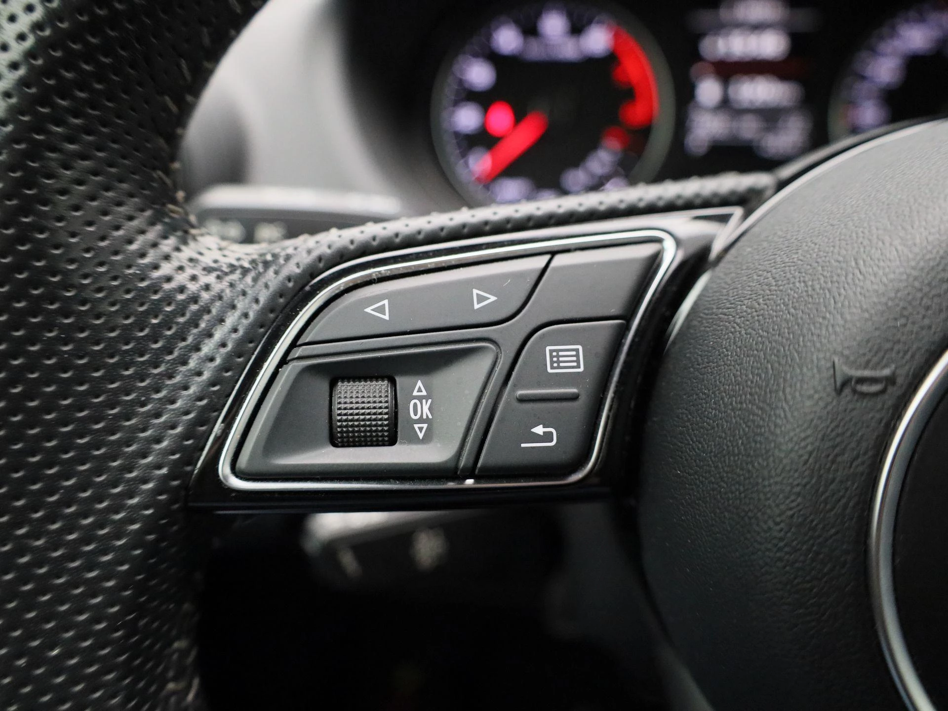 Audi-Q2-image-18