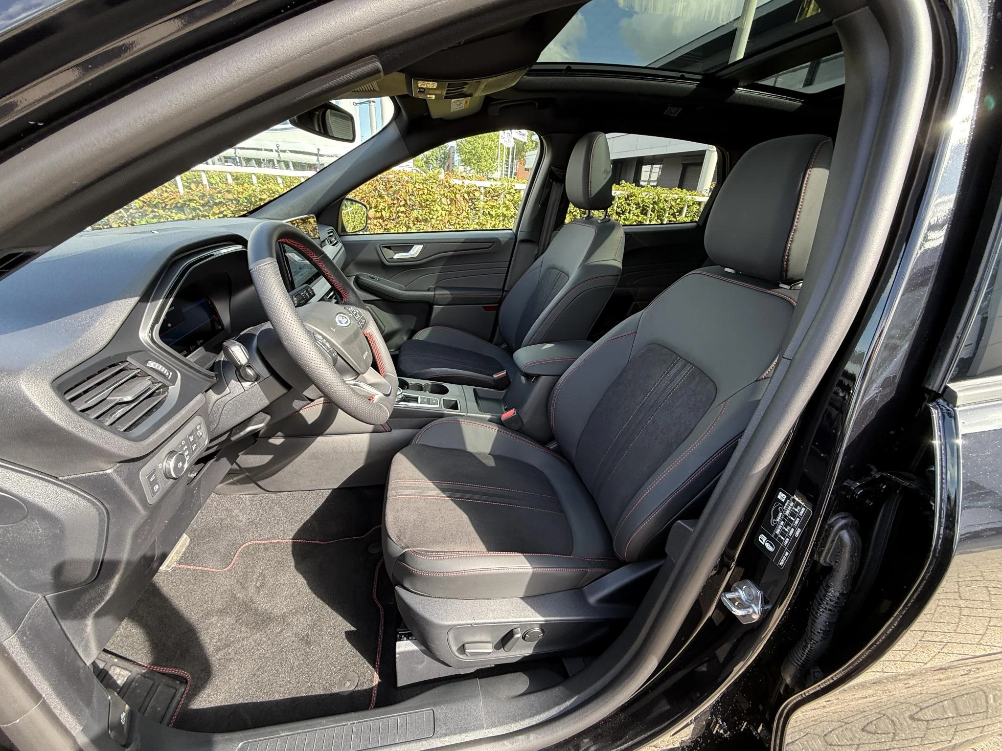 Ford-Kuga-image-15