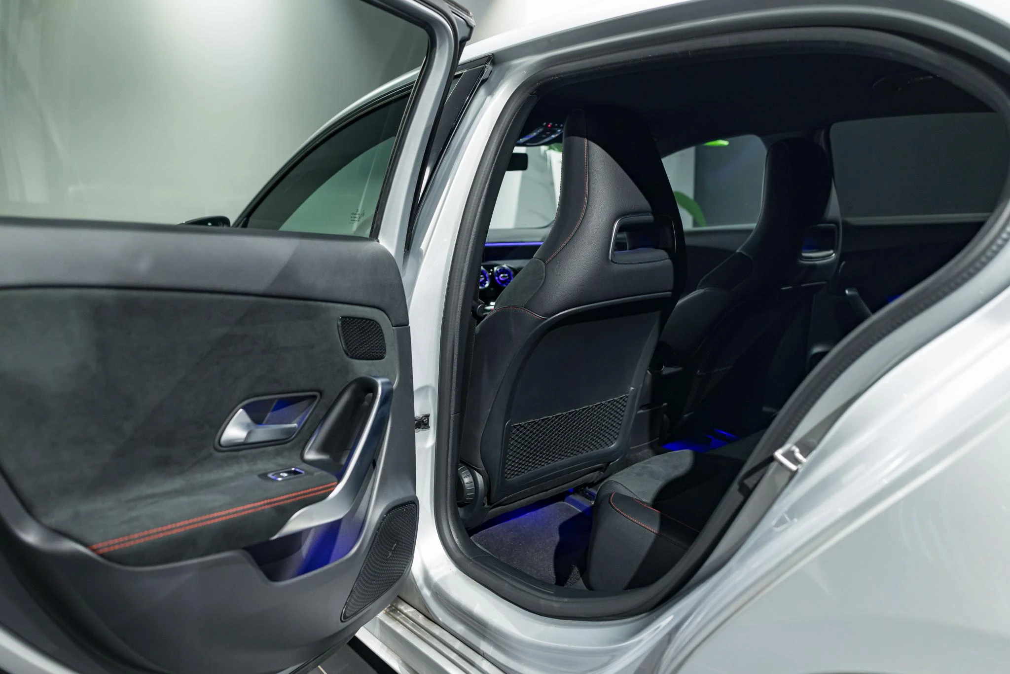 Mercedes-Benz-Classe A-image-18