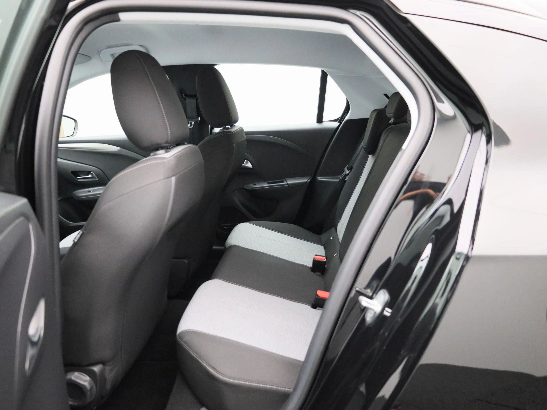 Opel Corsa - 10