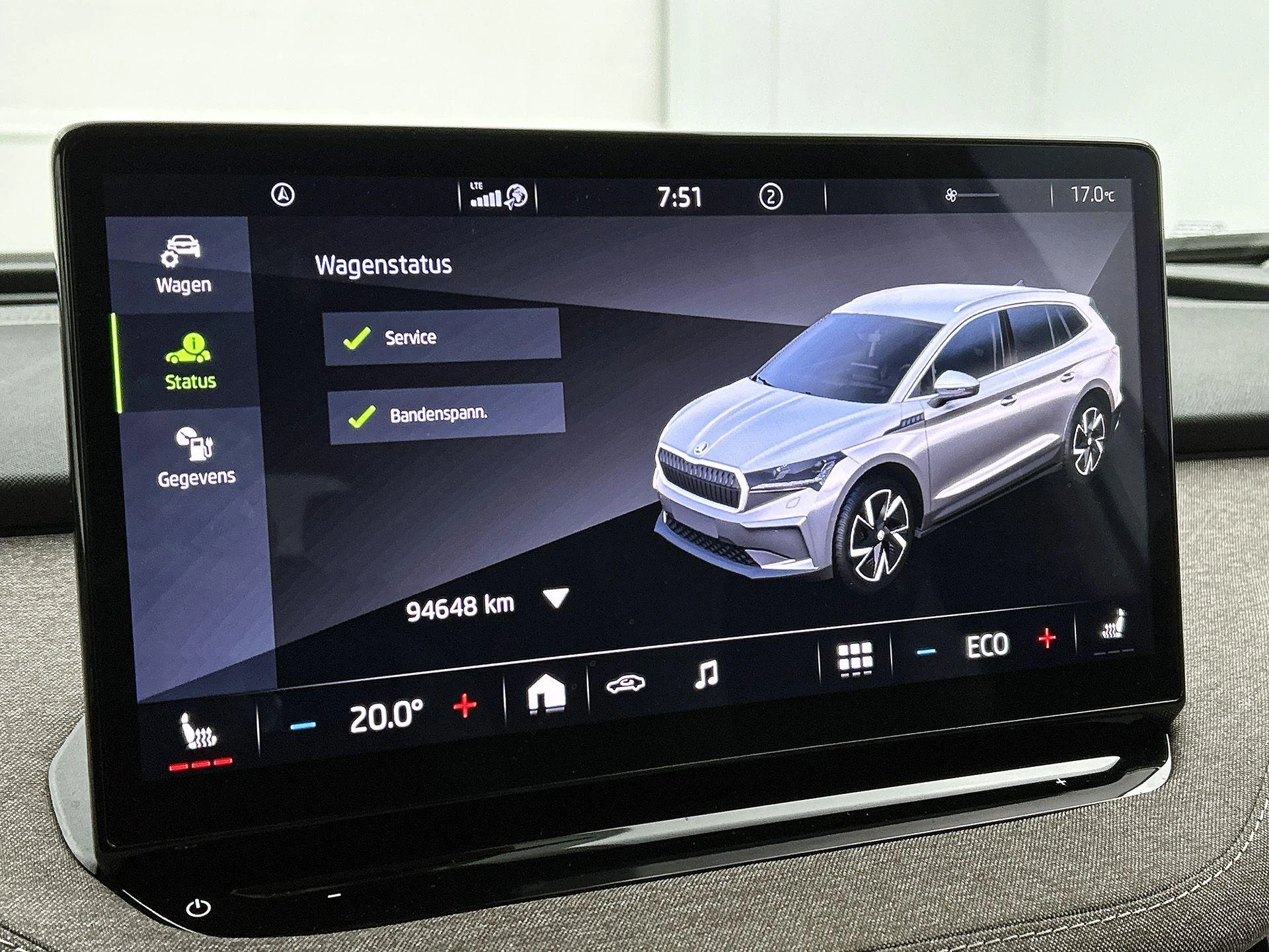 Škoda-Enyaq iV-image-8