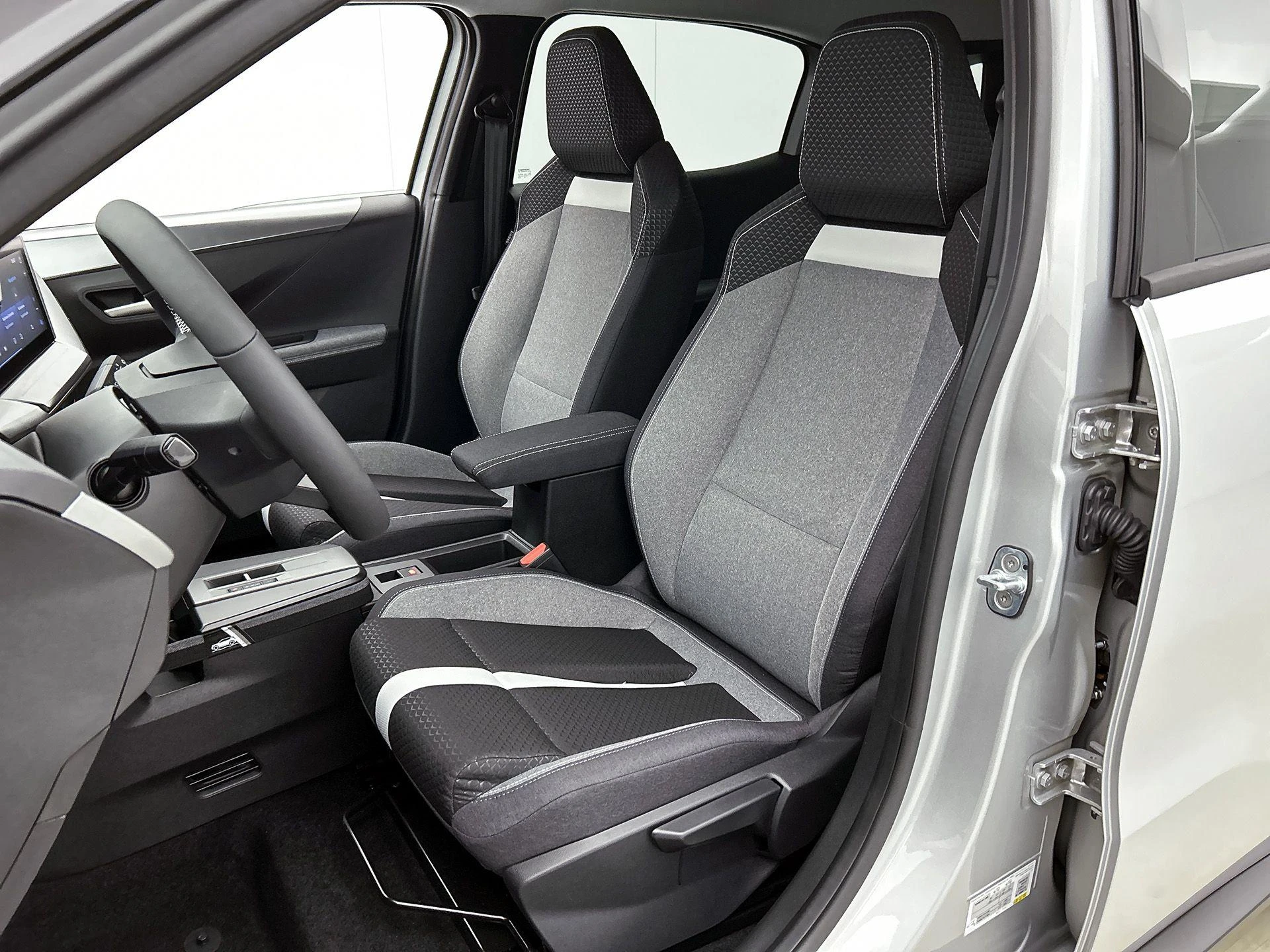 Opel-Frontera-image-35
