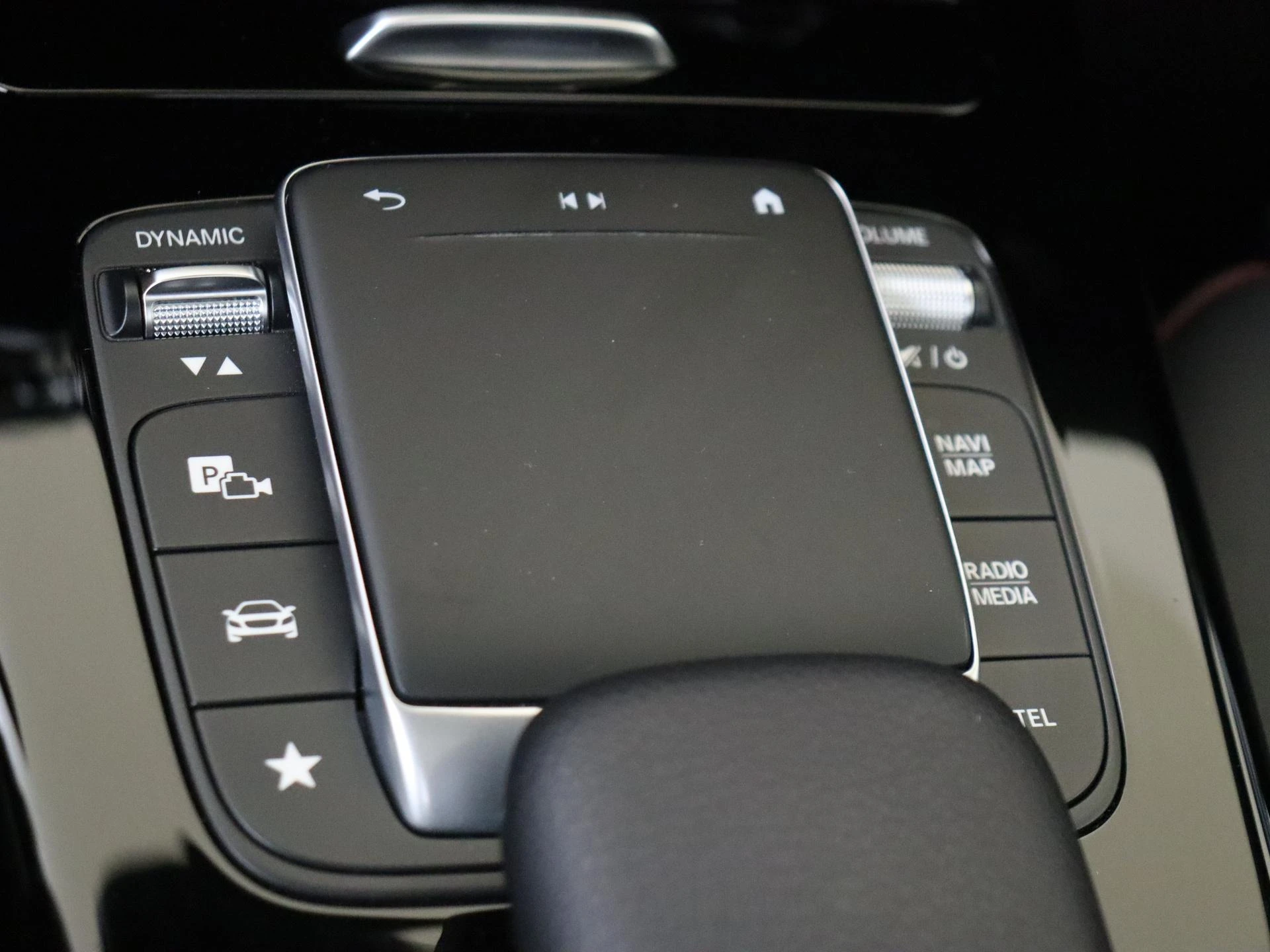 Mercedes-Benz A-Klasse 250 e Business Solution AMG Limited