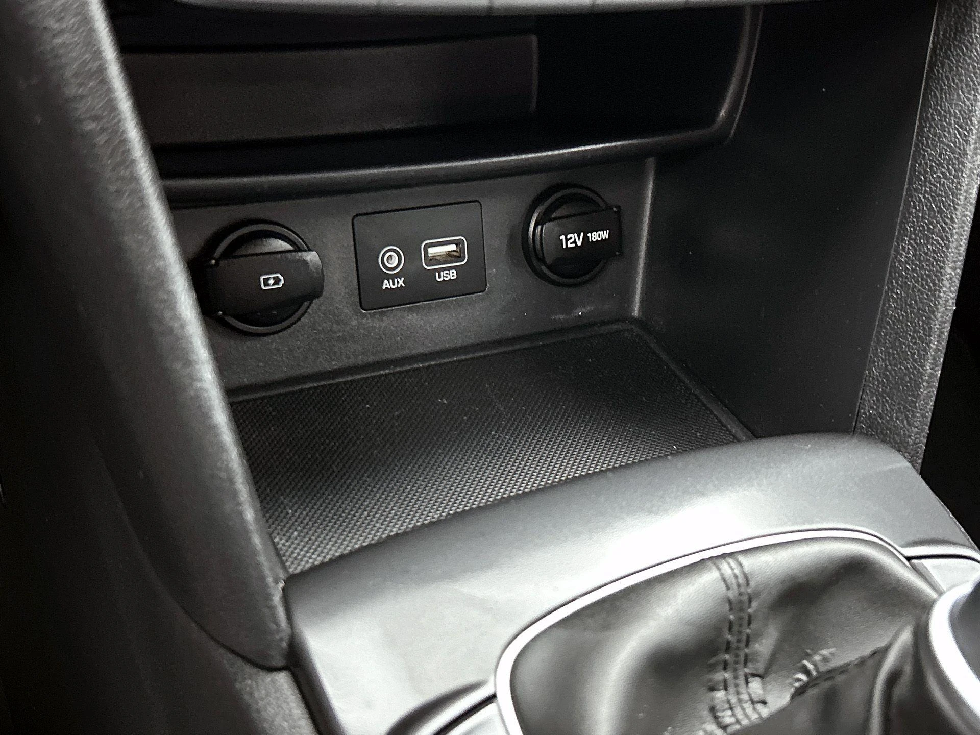 Hyundai-Kona-image-21