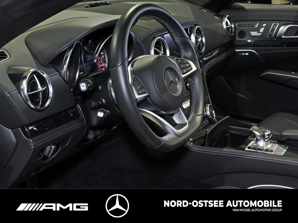 Mercedes-Benz-SL-image-7