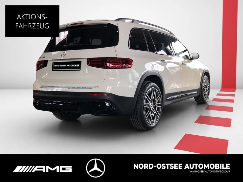 Mercedes-Benz-GLB-image-3