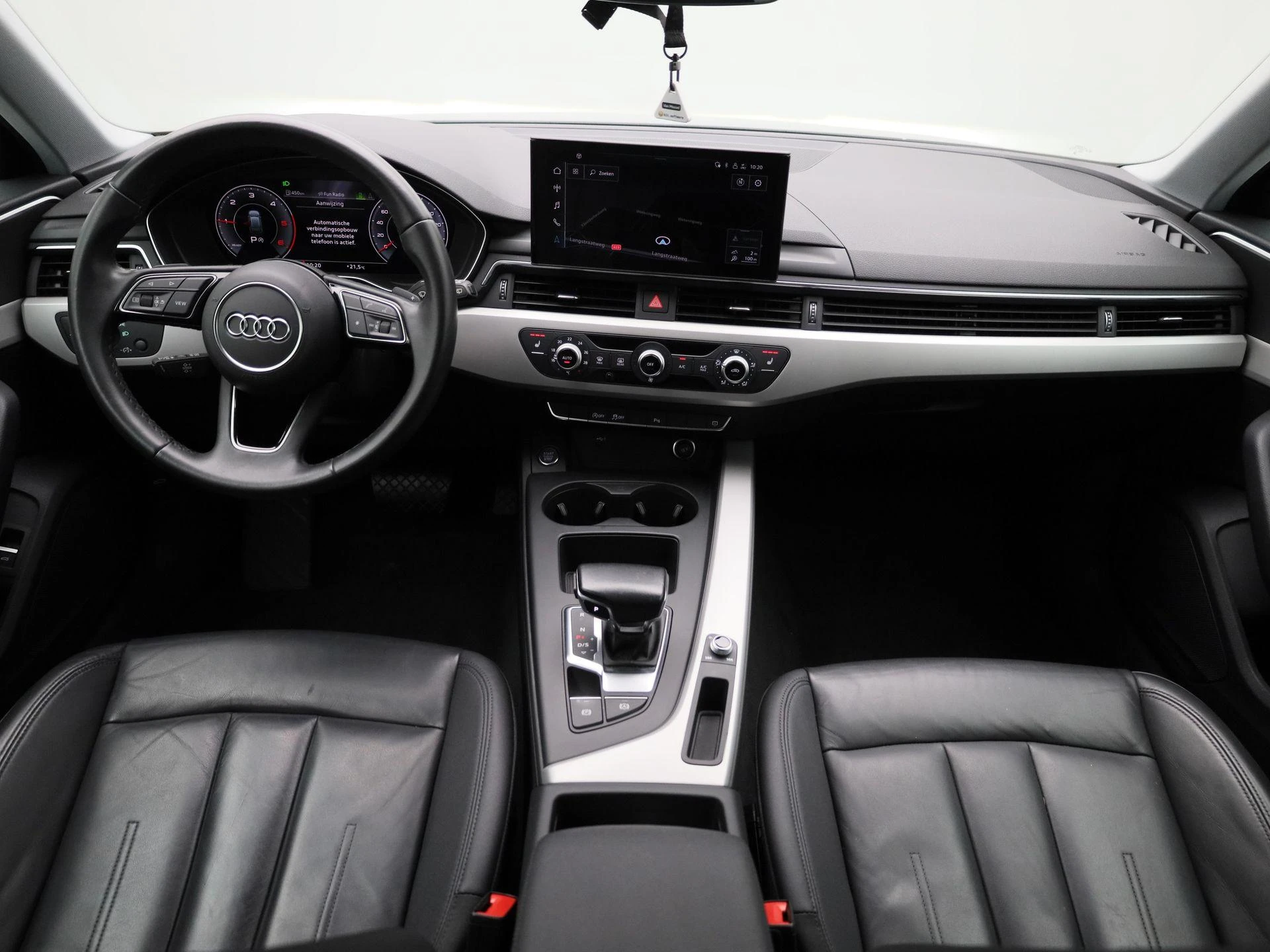 Audi-A4-image-8