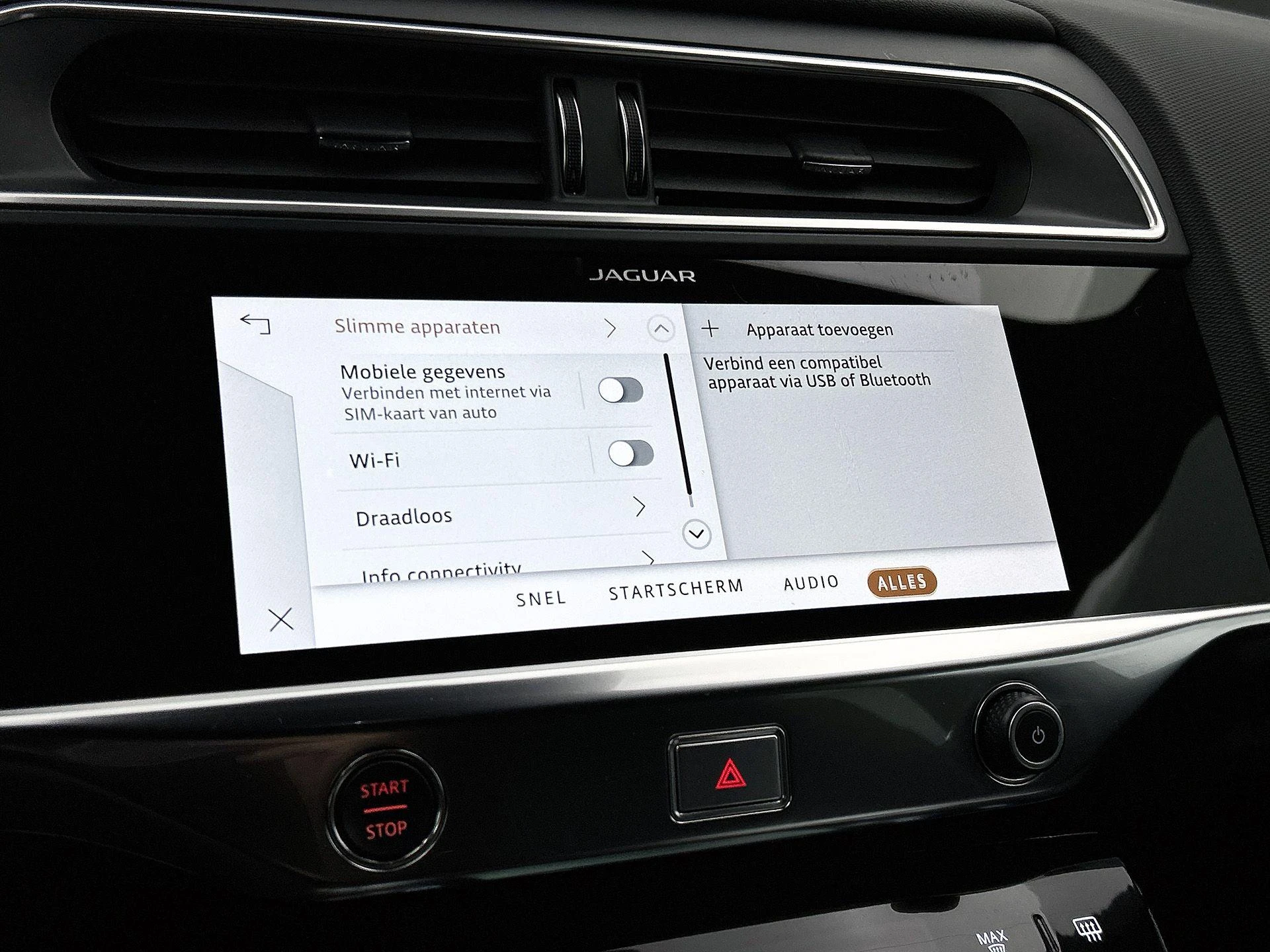 Jaguar-I-PACE-image-9