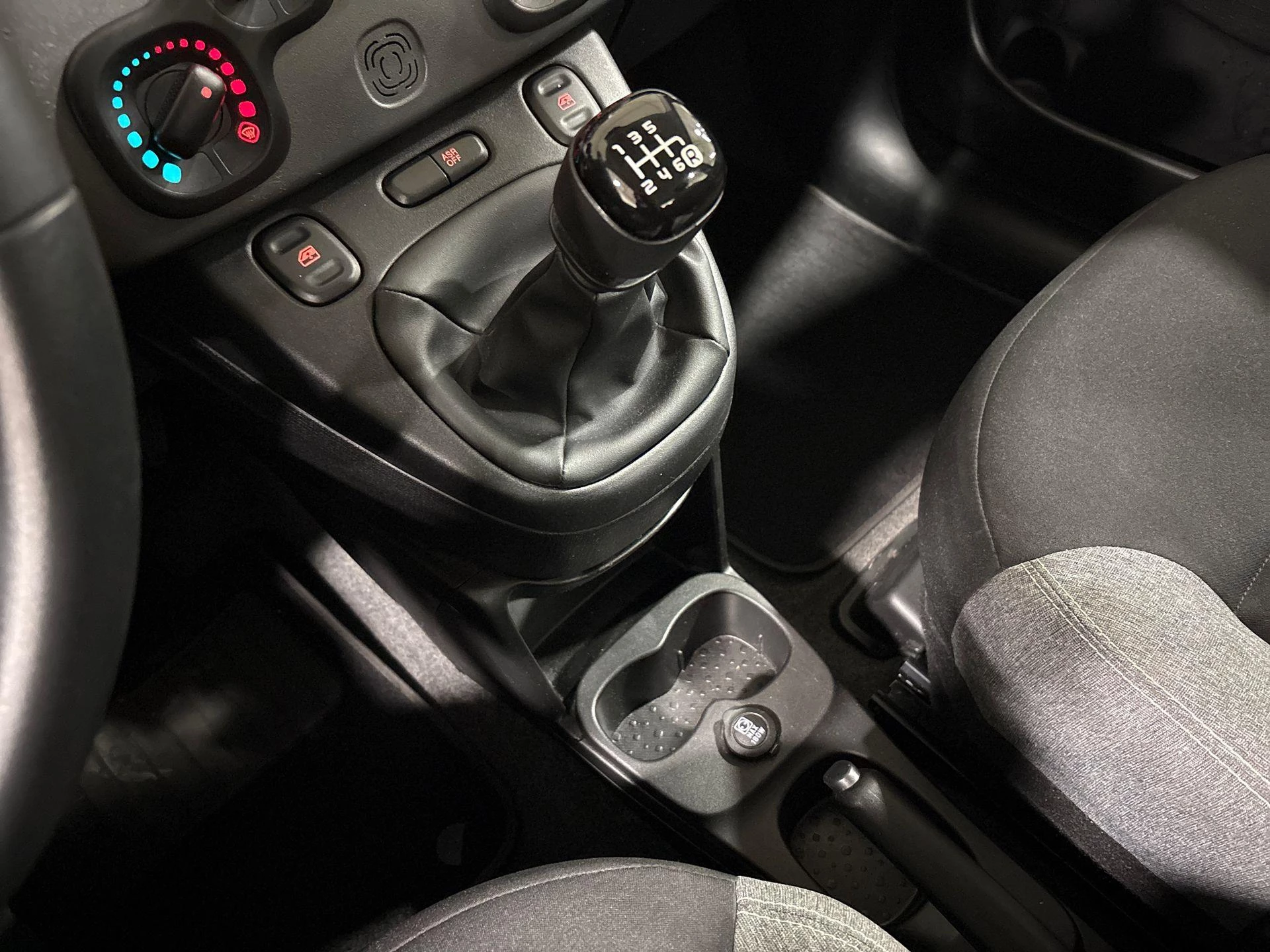 Fiat-Panda-image-13