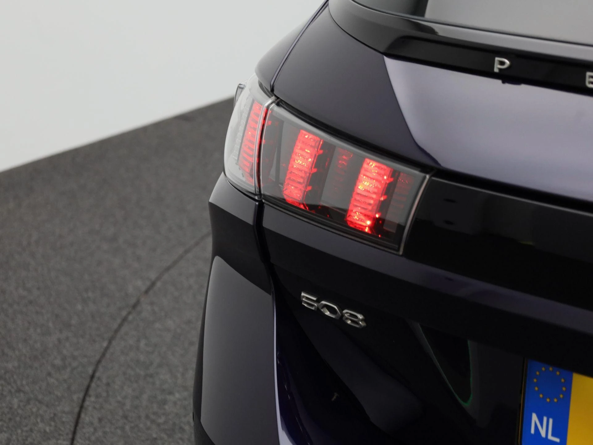 Peugeot-508-image-37