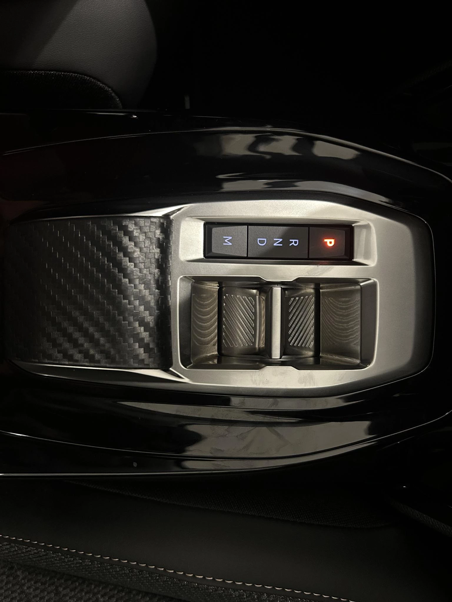 Peugeot-208-image-16