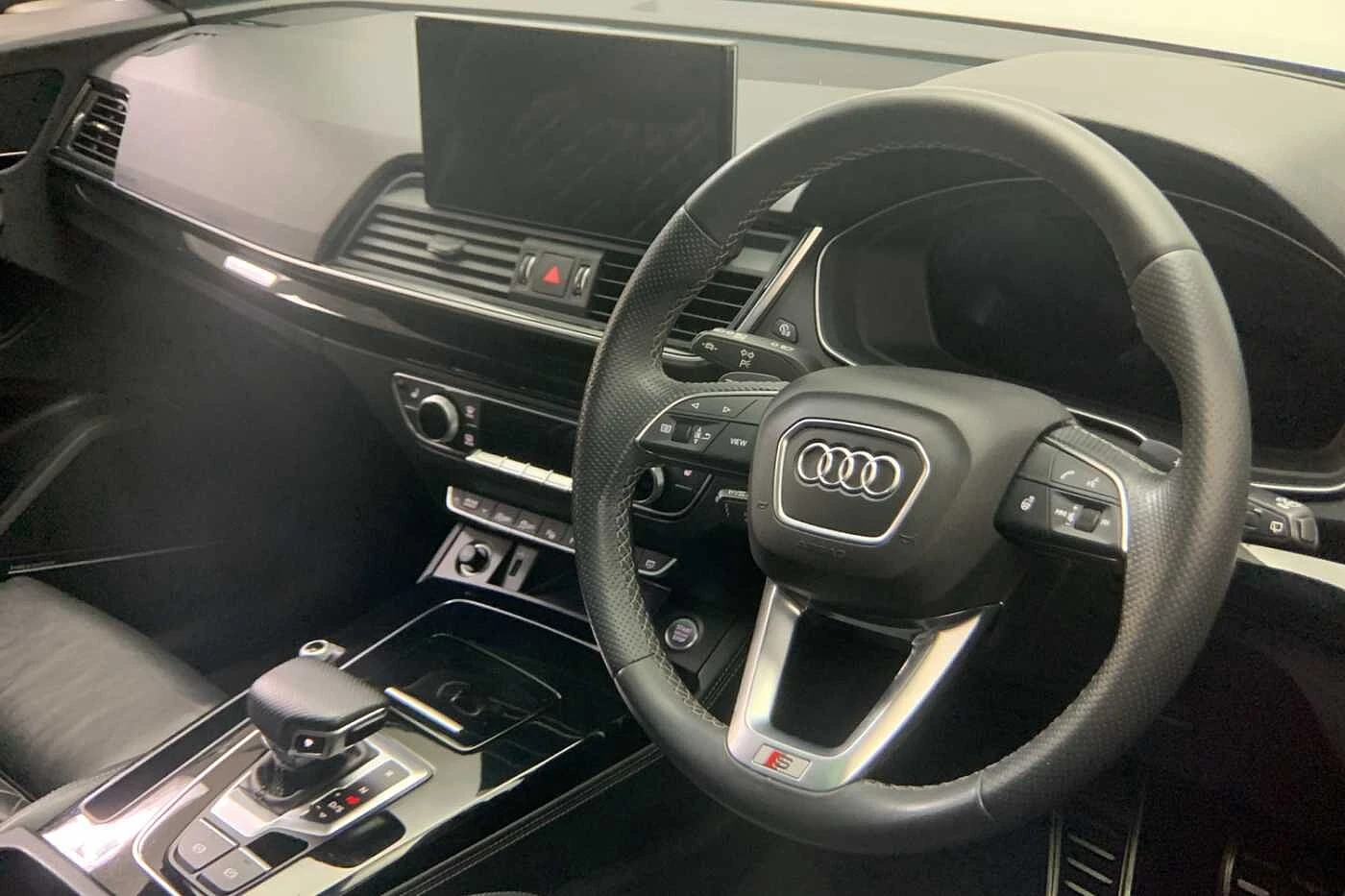 Audi-Q5-image-5