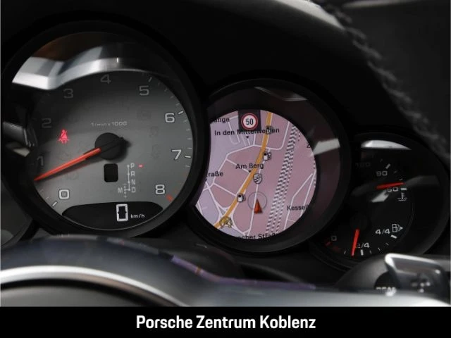 Porsche-911-image-17