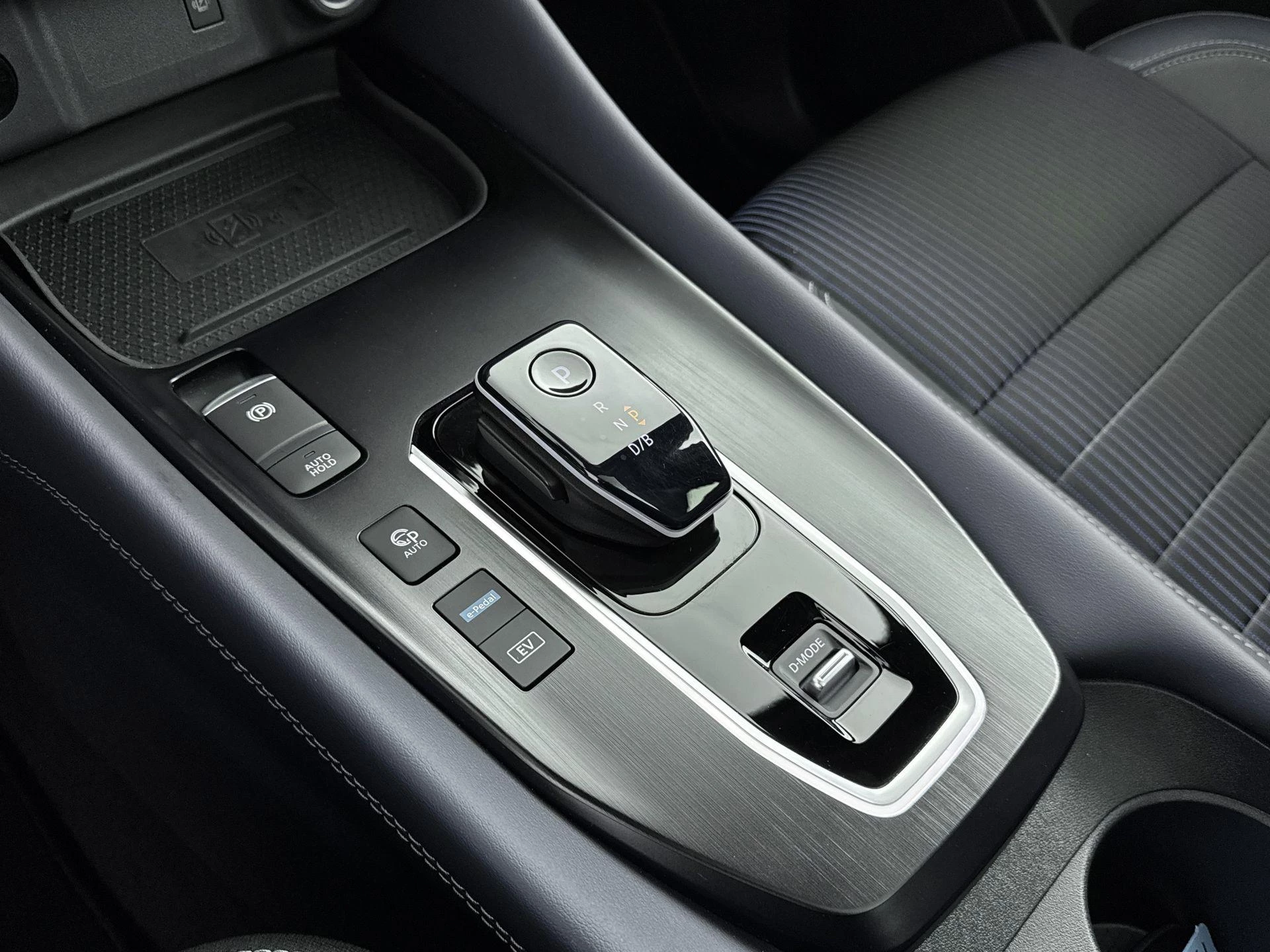 Nissan-QASHQAI-image-15