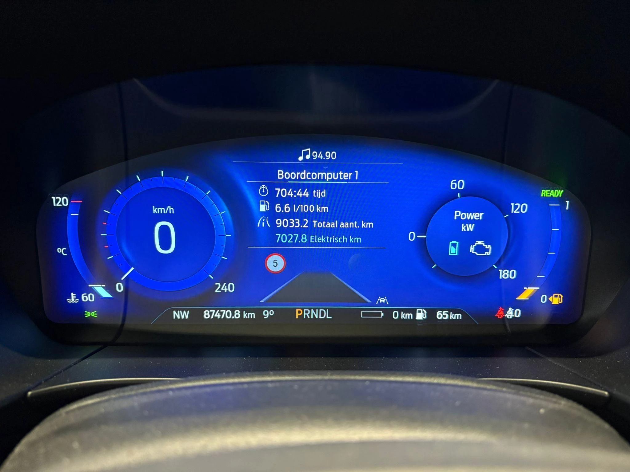 Ford-Kuga-image-19
