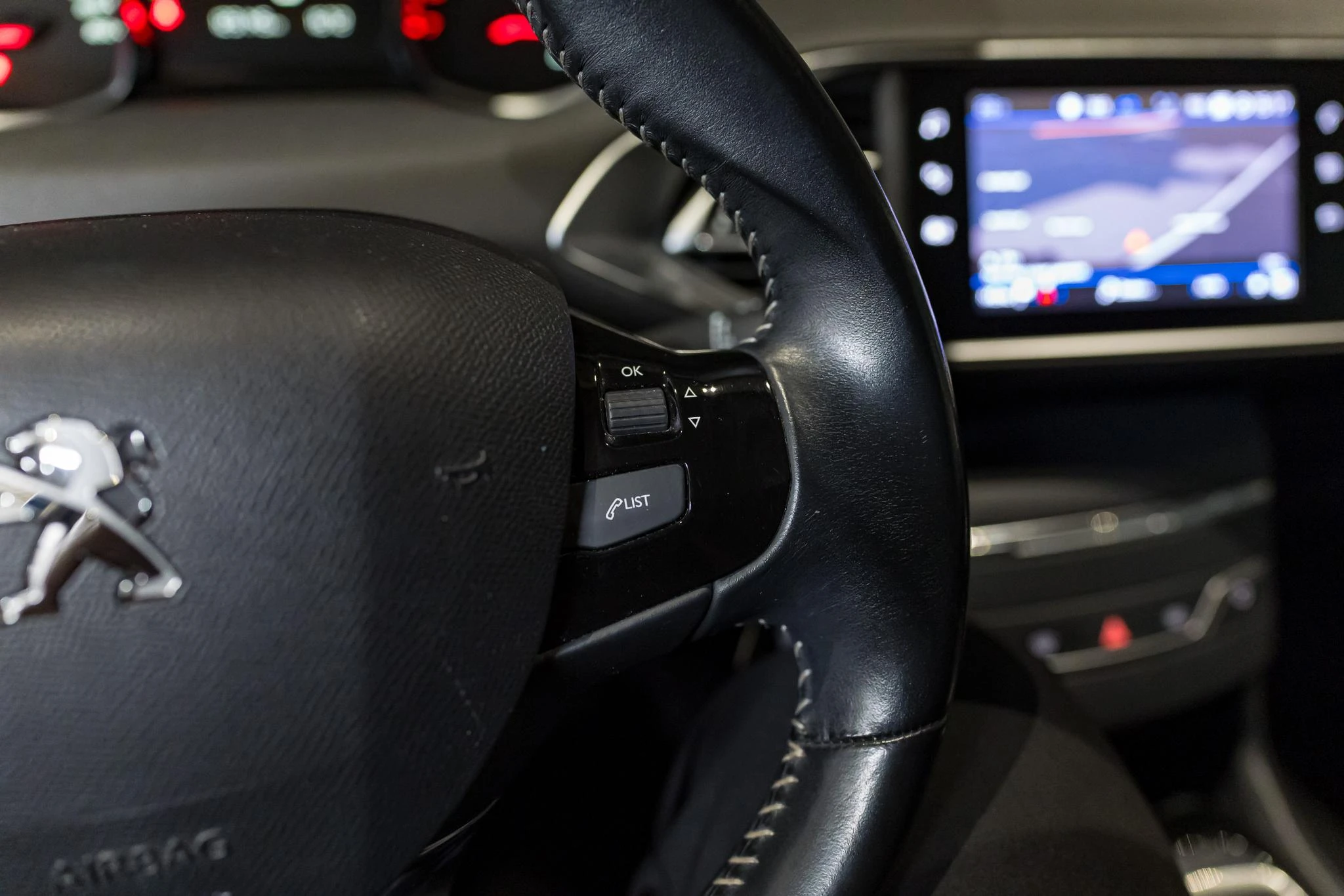 Peugeot-308-image-21