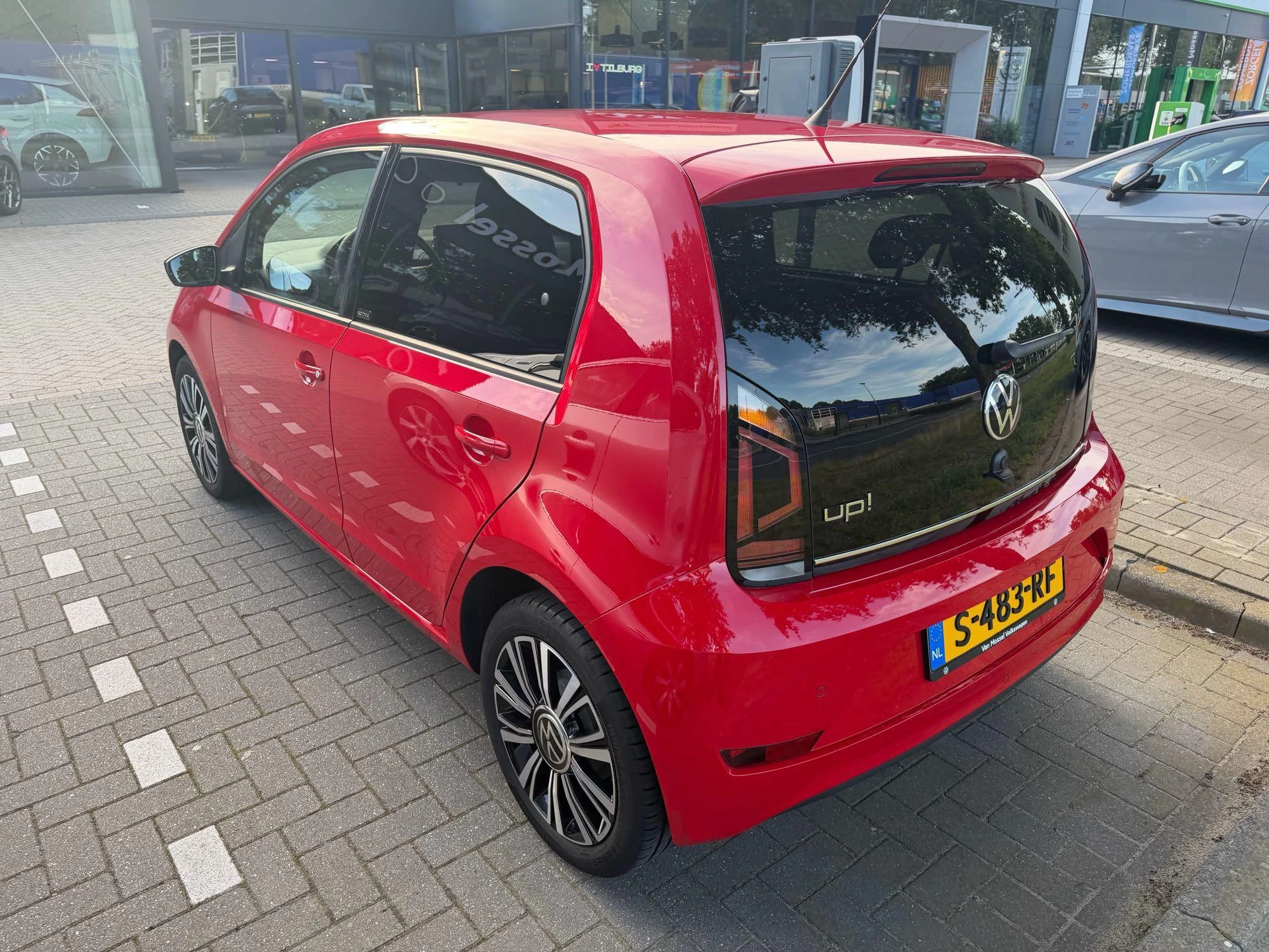 Volkswagen up! 1.0 beats