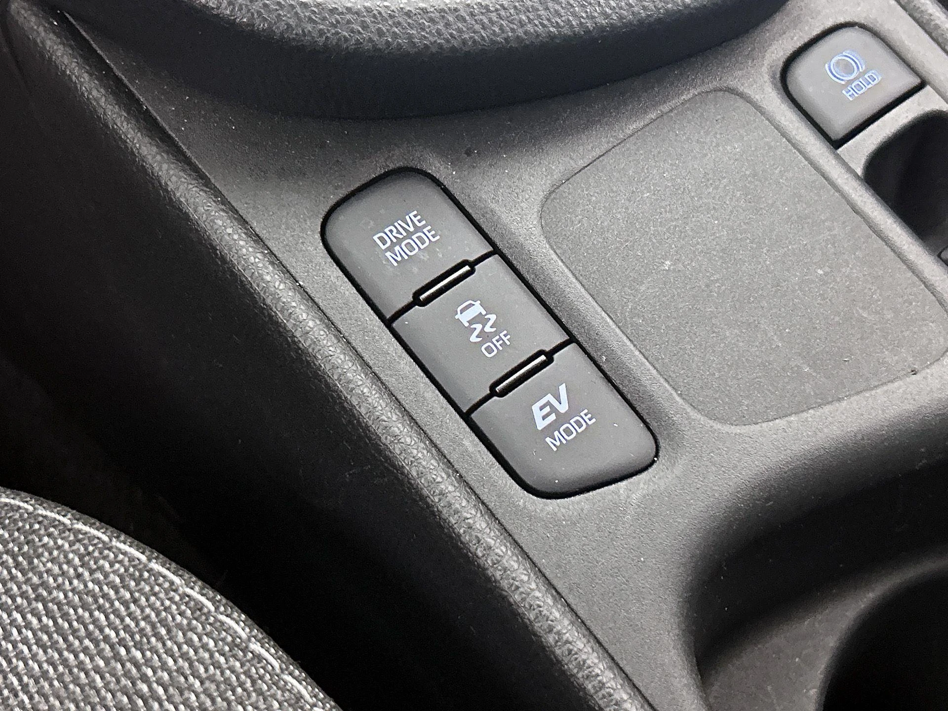 Toyota-Yaris Cross-image-10