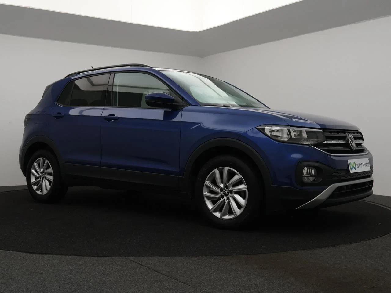 Volkswagen-T-Cross-image-10