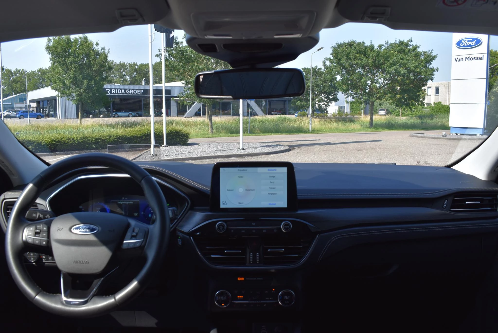 Ford-Kuga-image-38
