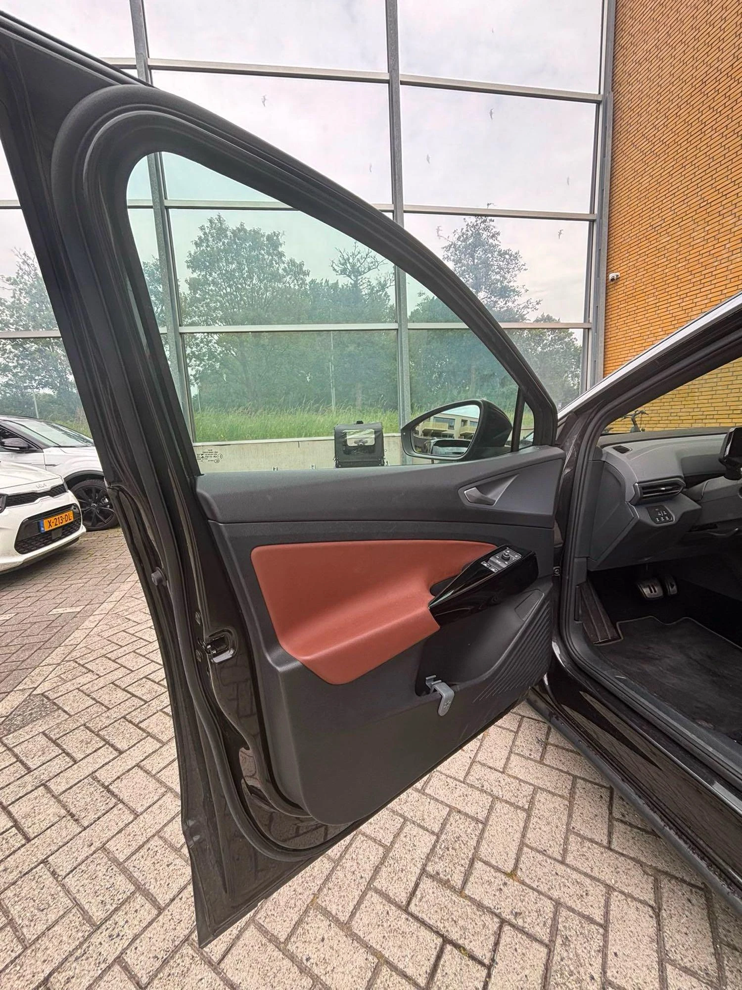 Volkswagen-ID.4-image-23