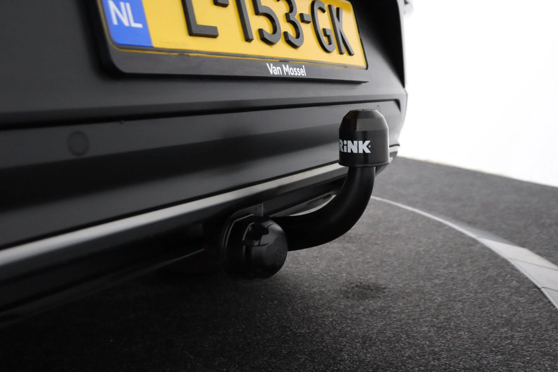 Volkswagen-T-Roc-image-30