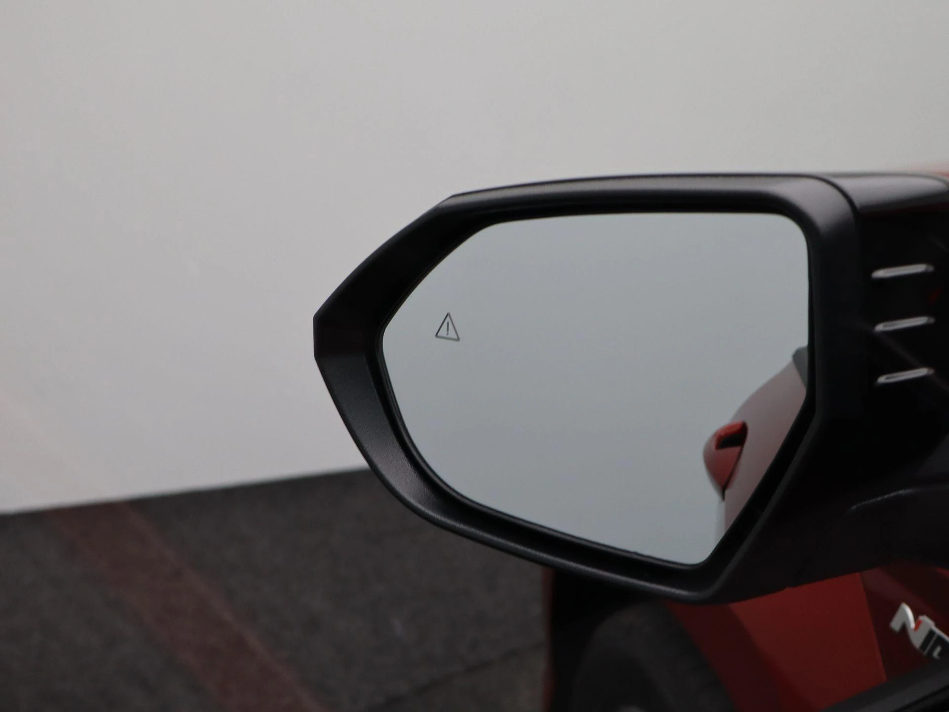 Hyundai-Kona-image-32