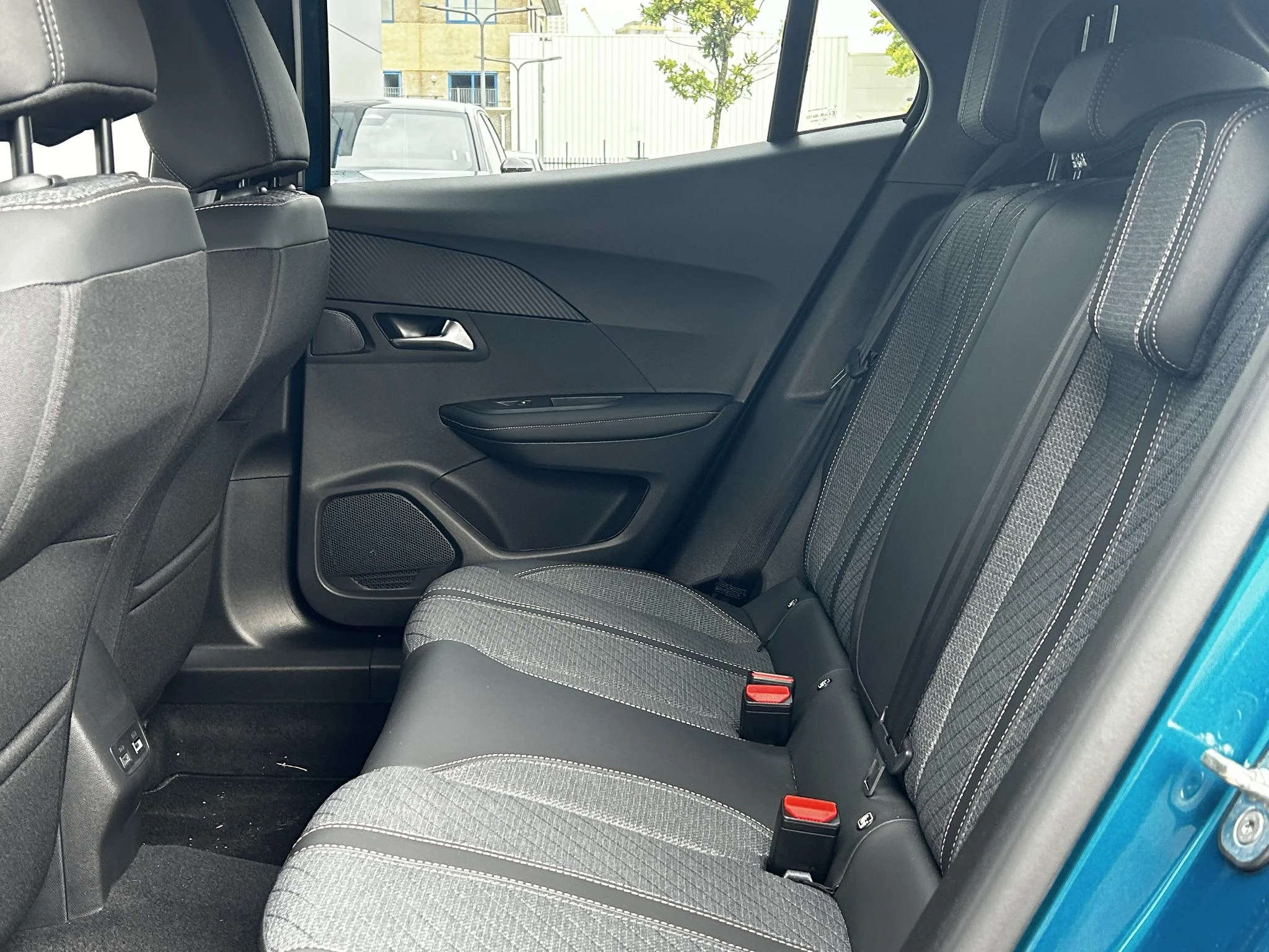 Peugeot-2008-image-26
