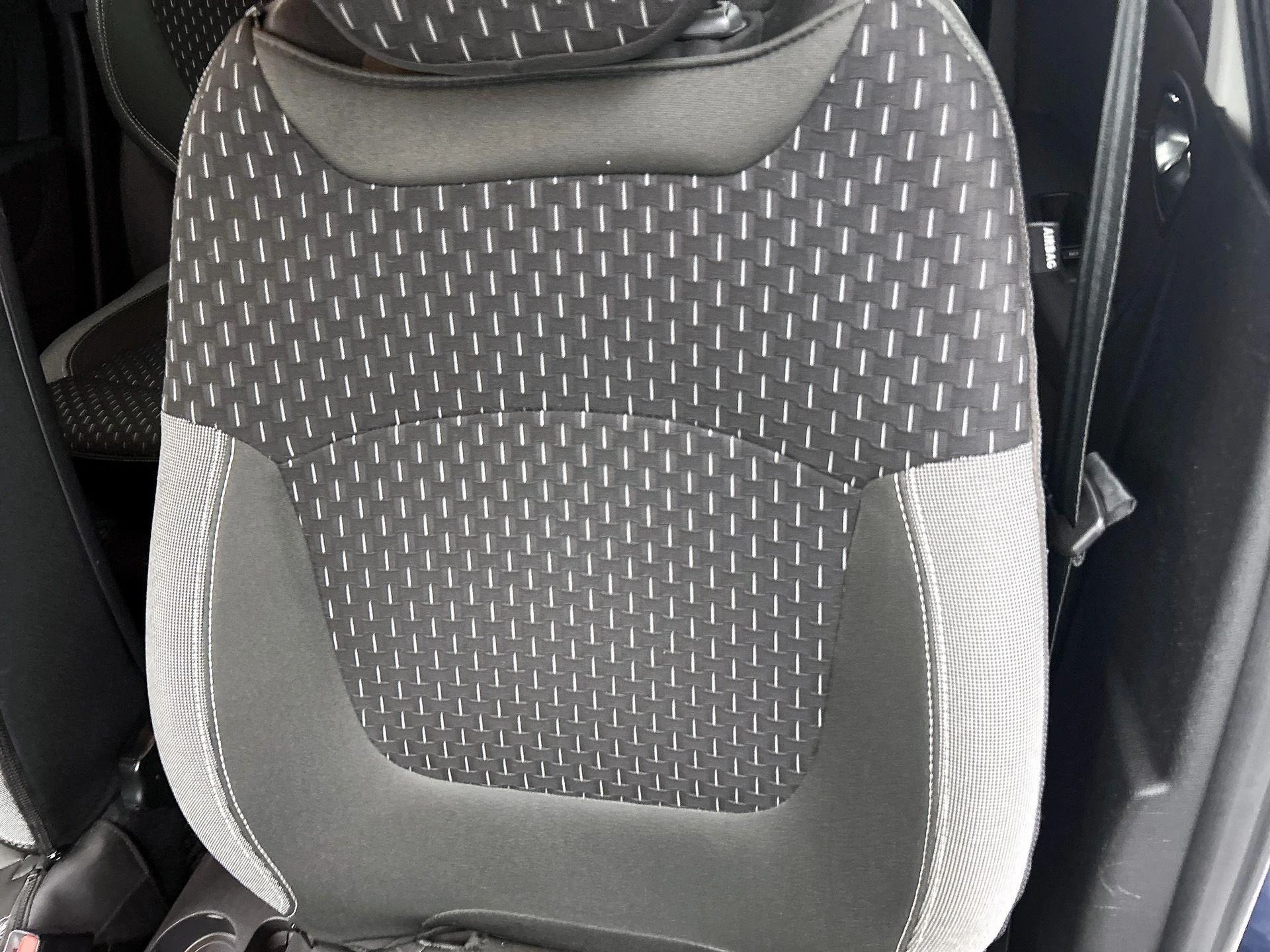Renault-Captur-image-14